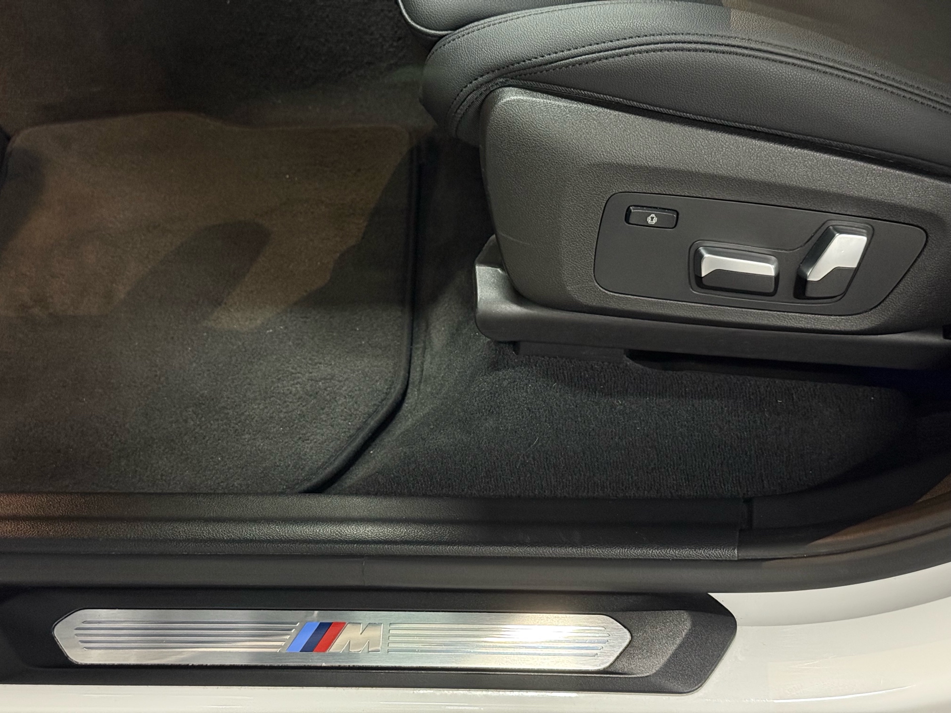 2019 BMW X3 XDrive30i M Package Sports Activity Vehicle, Toronto, Cash