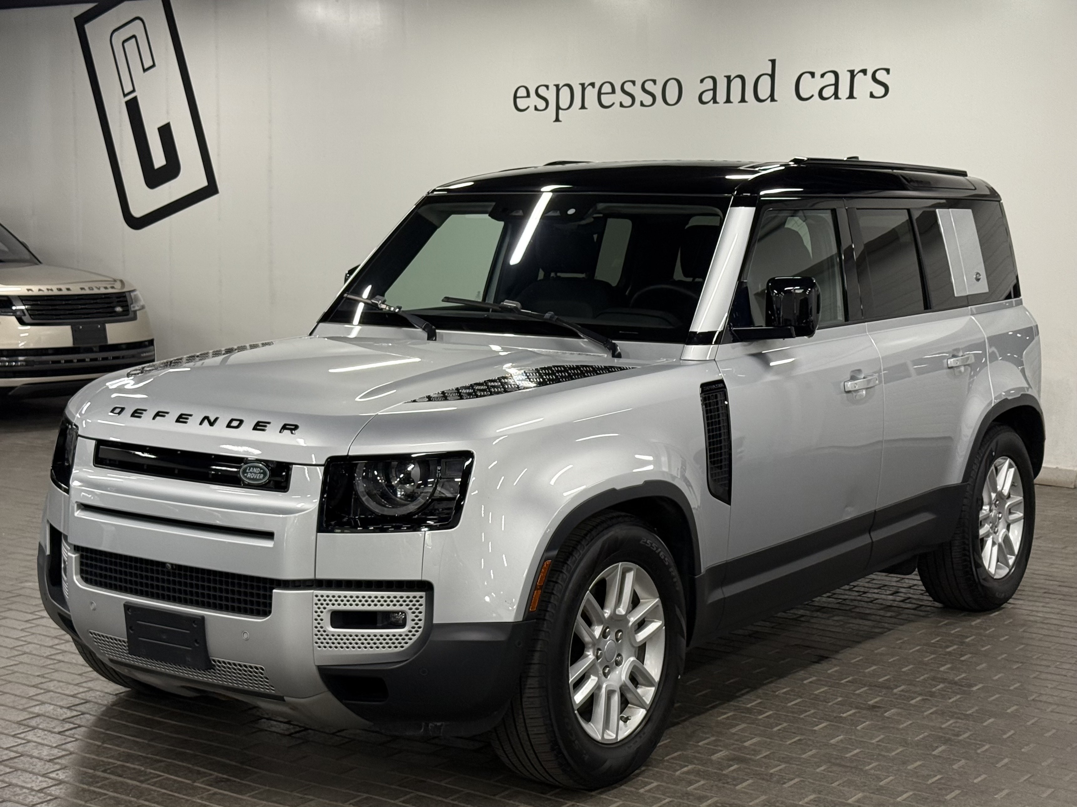 2020 Land Rover Defender 110 First Edition AWD, Toronto, Cash
