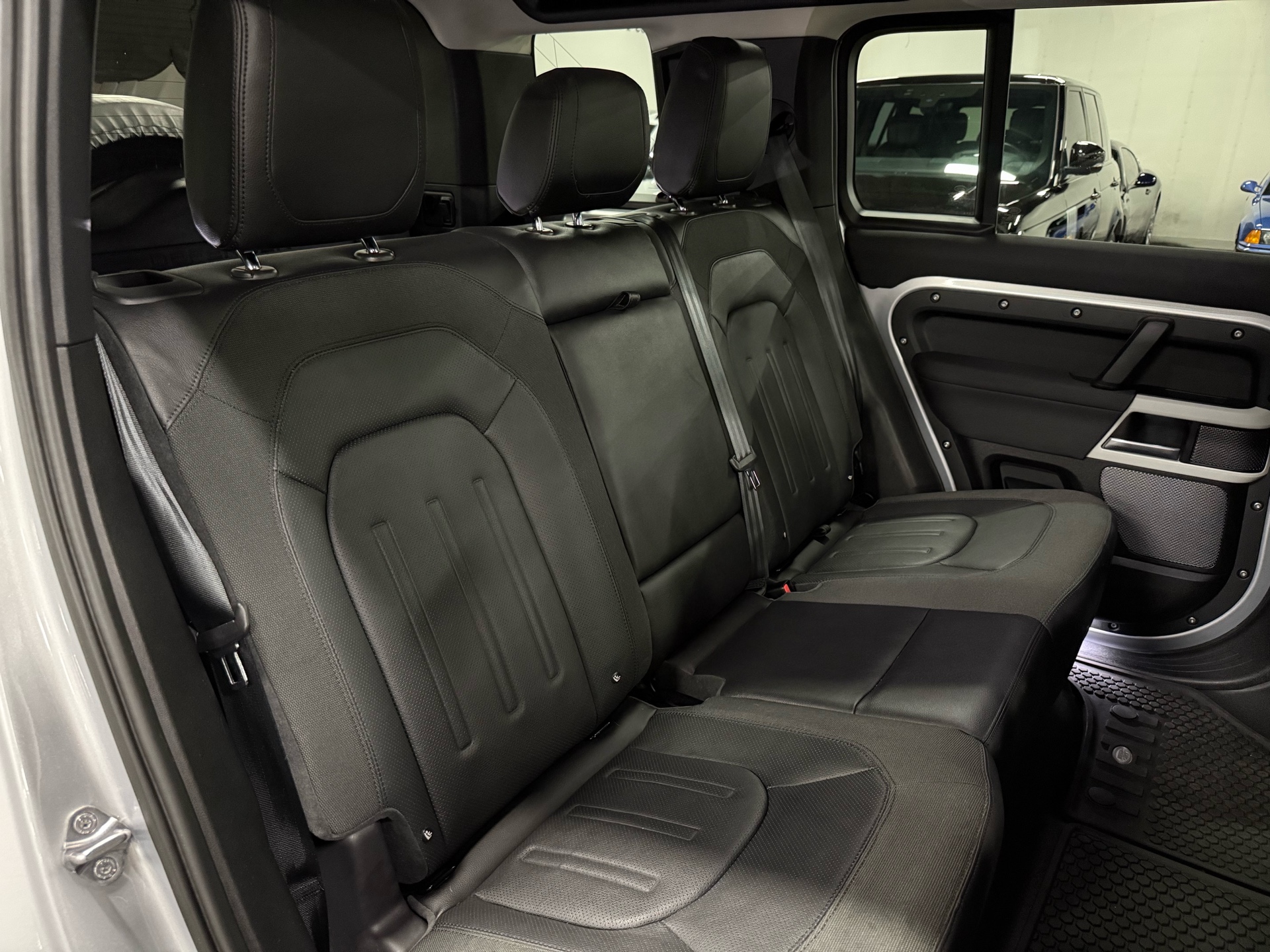 2020 Land Rover Defender 110 First Edition AWD, Toronto, Cash