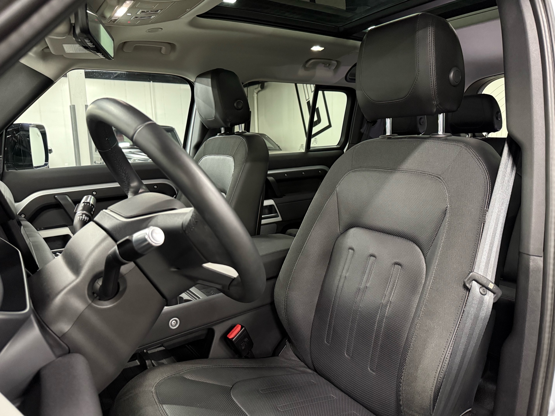 2020 Land Rover Defender 110 First Edition AWD, Toronto, Cash