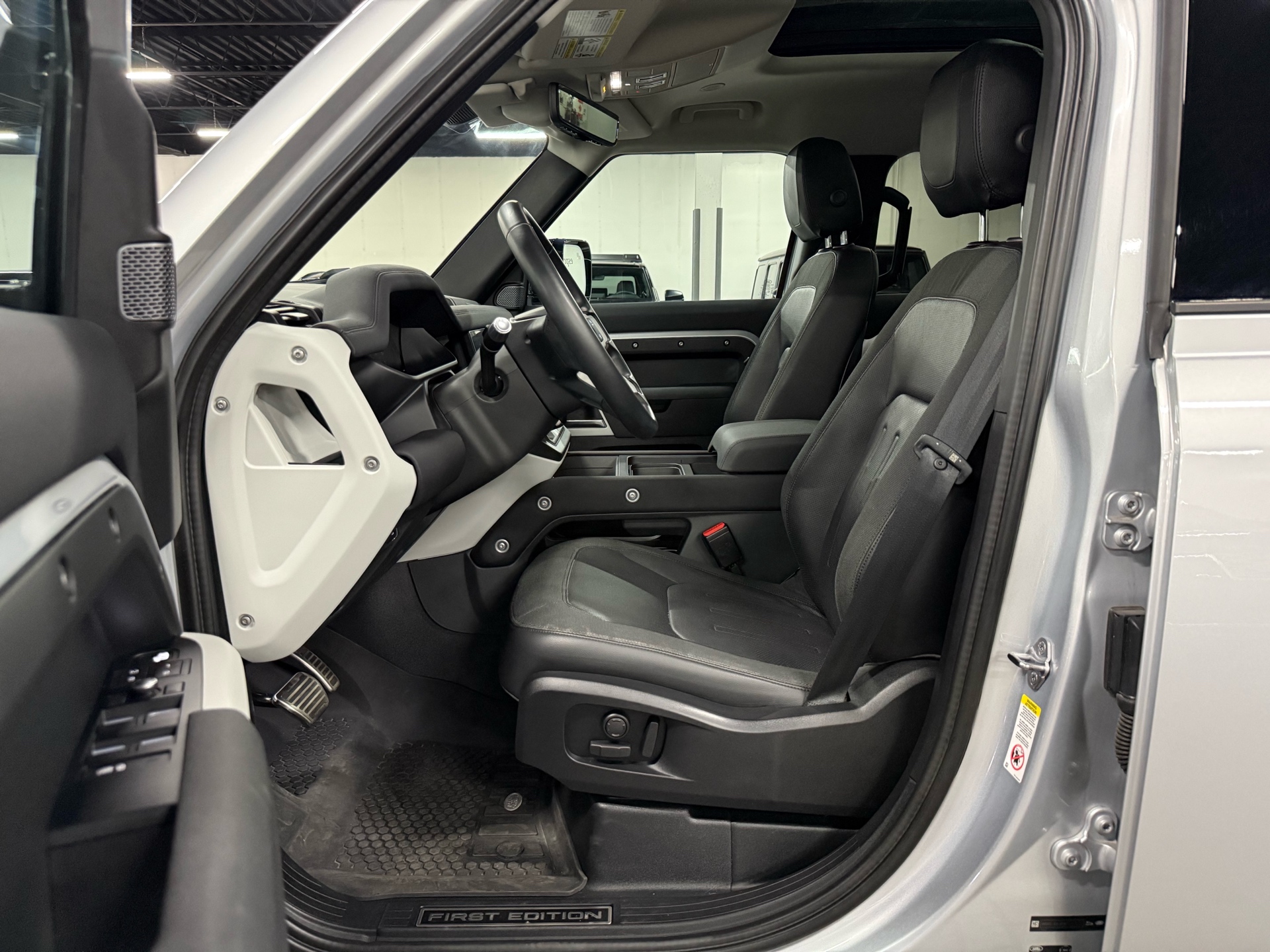 2020 Land Rover Defender 110 First Edition AWD, Toronto, Cash