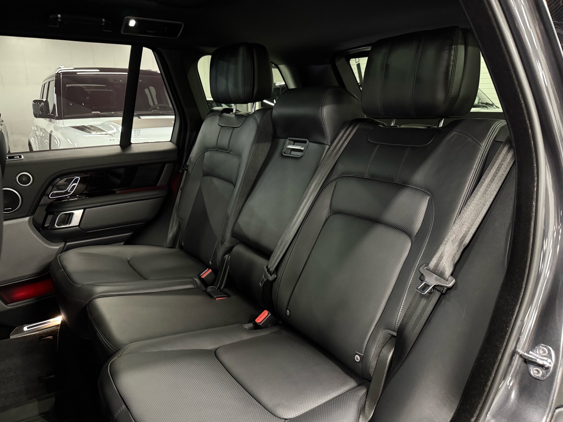 2020 Land Rover Range Rover P525 5.0L V8 Supercharged HSE SWB, Toronto, Cash