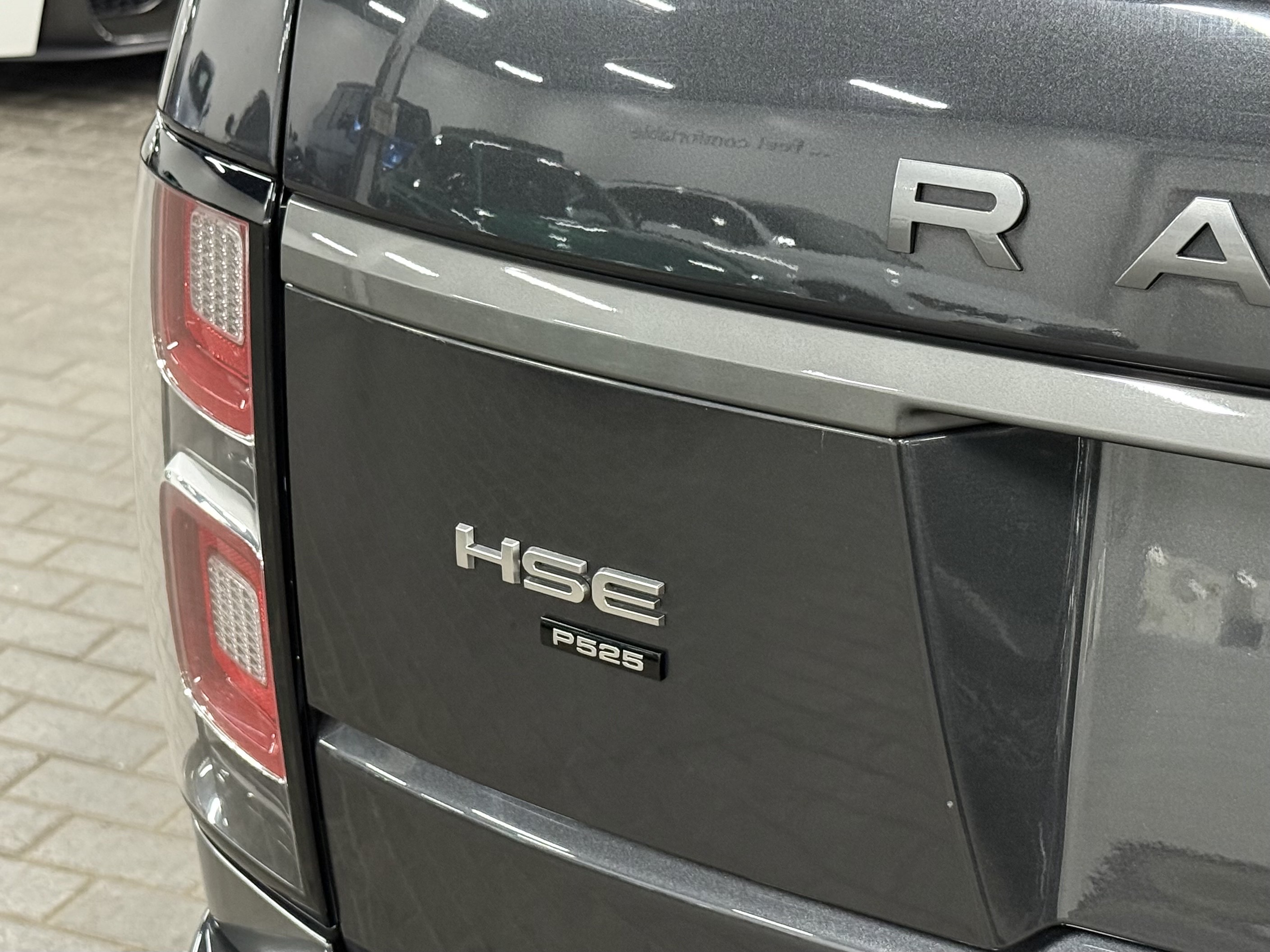 2020 Land Rover Range Rover P525 5.0L V8 Supercharged HSE SWB, Toronto, Cash