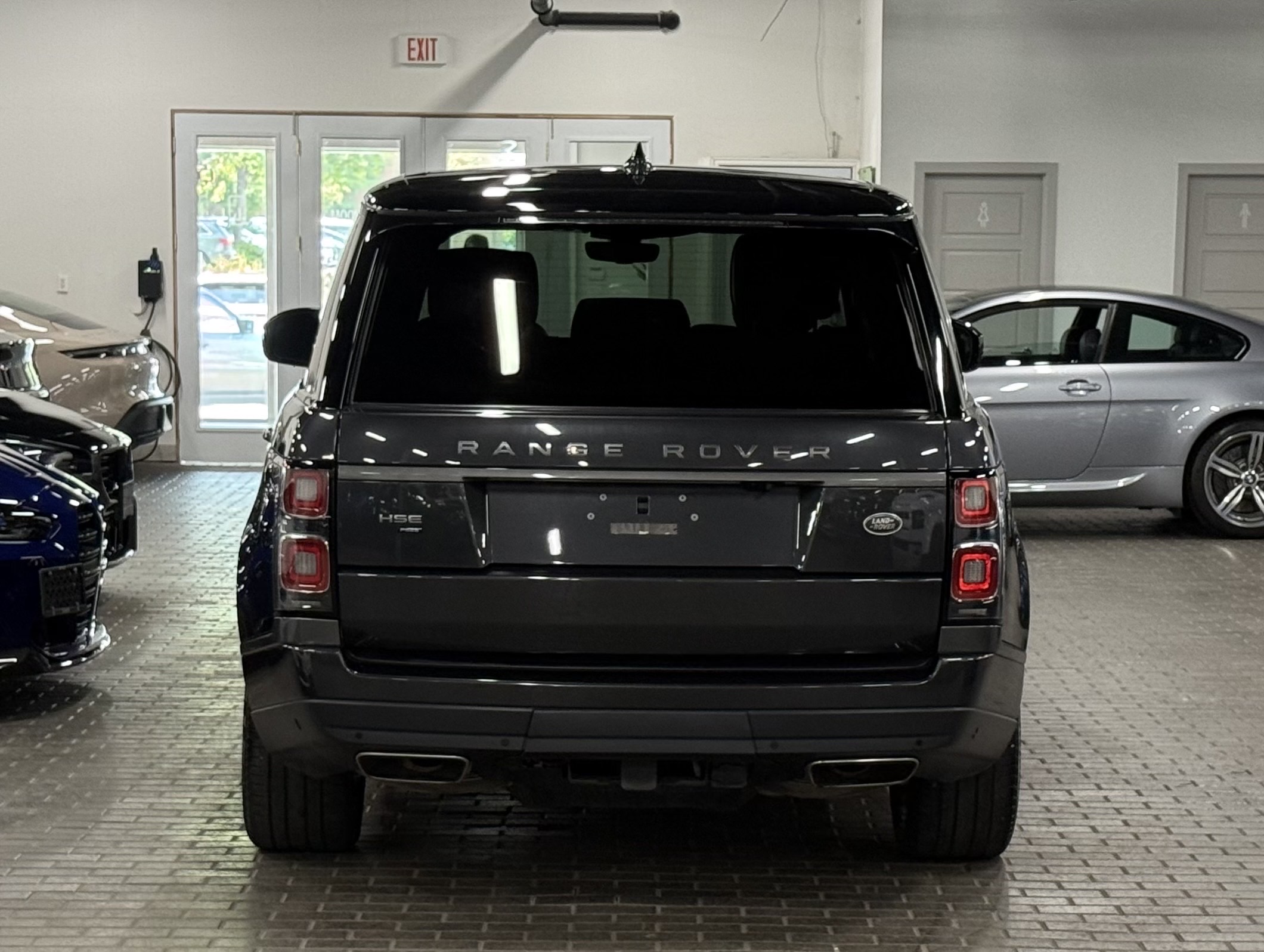 2020 Land Rover Range Rover P525 5.0L V8 Supercharged HSE SWB, Toronto, Cash