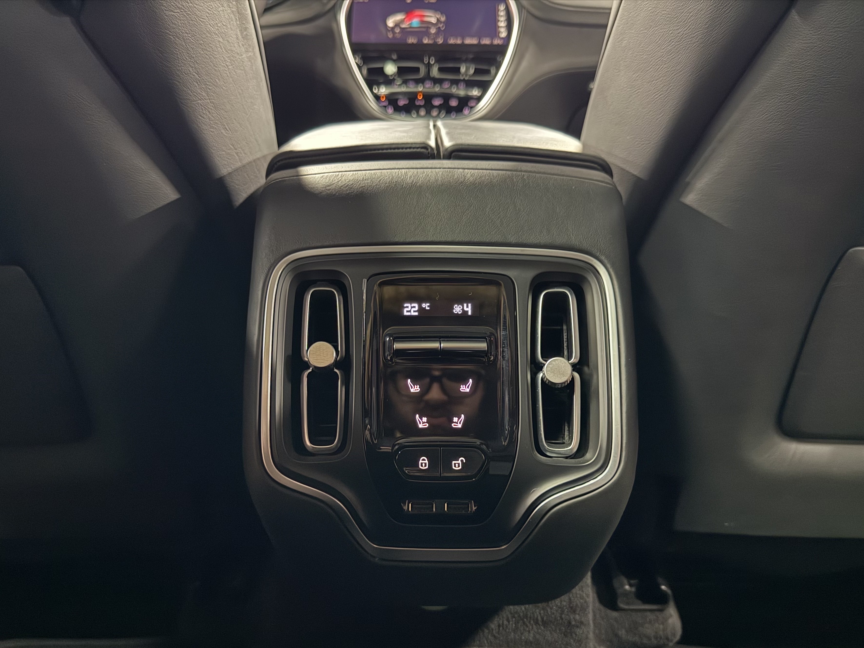2021 Aston Martin DBX AWD, 多伦多, 全款车