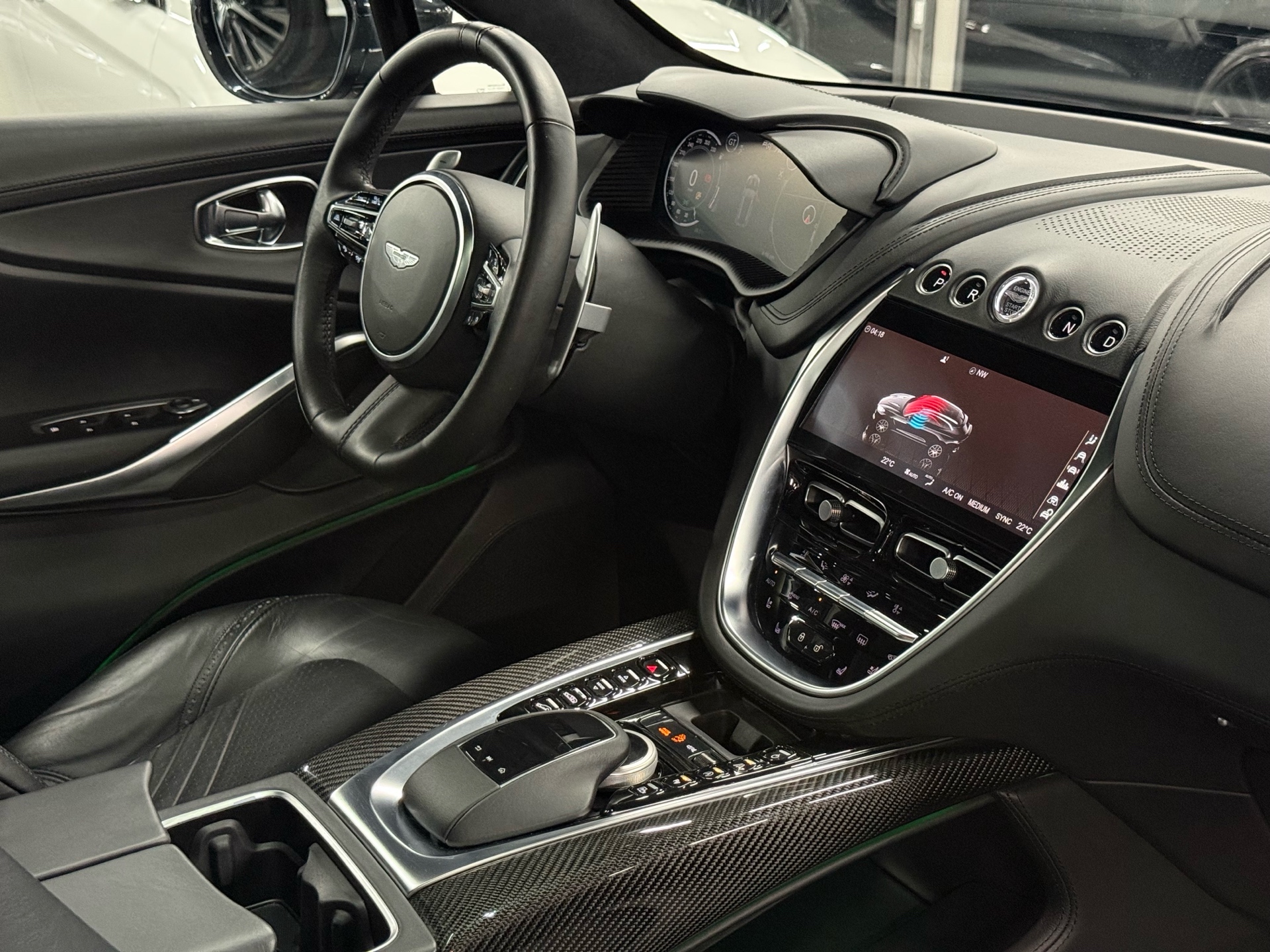 2021 Aston Martin DBX AWD, 多伦多, 全款车