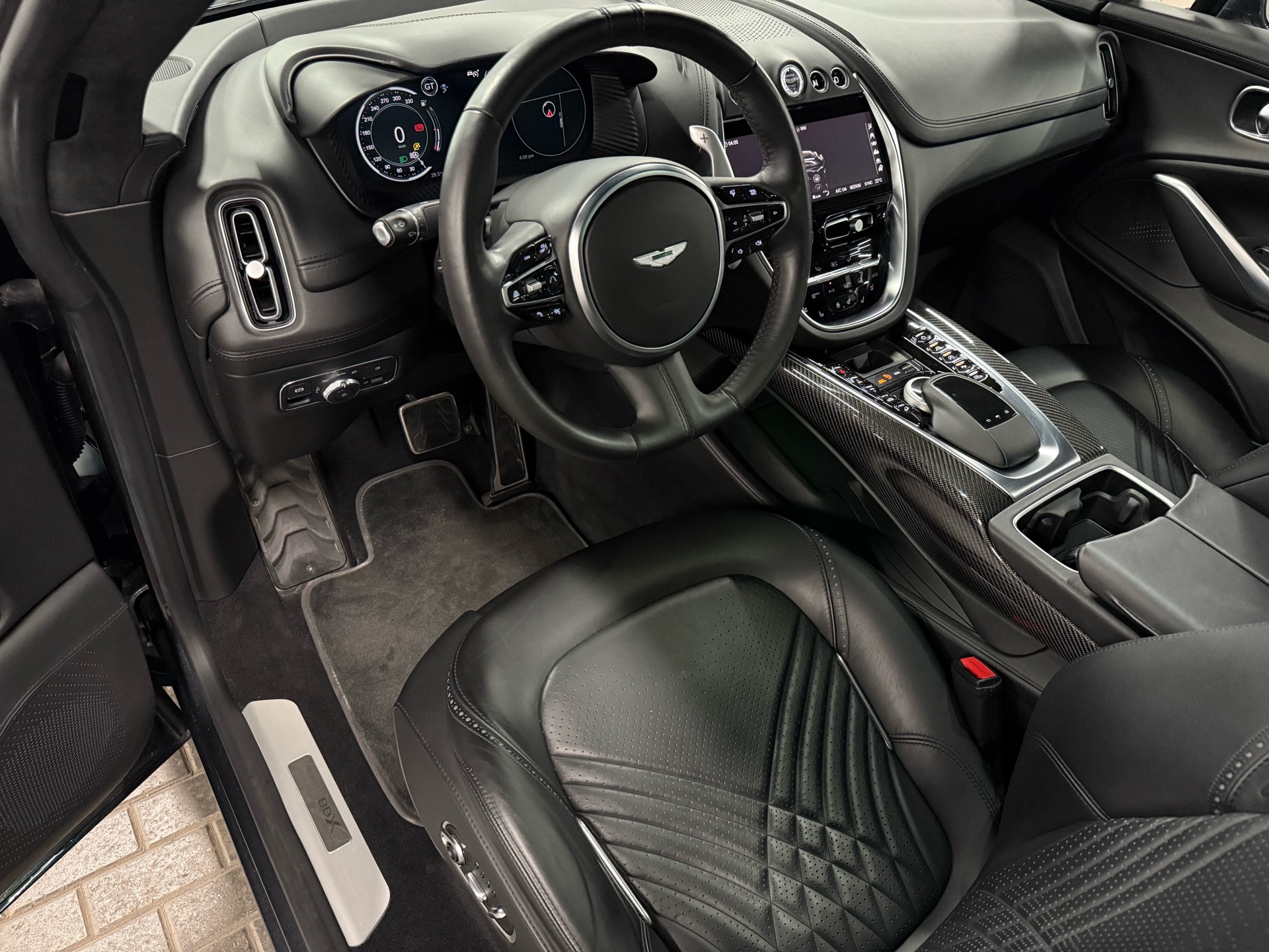 2021 Aston Martin DBX AWD, 多伦多, 全款车