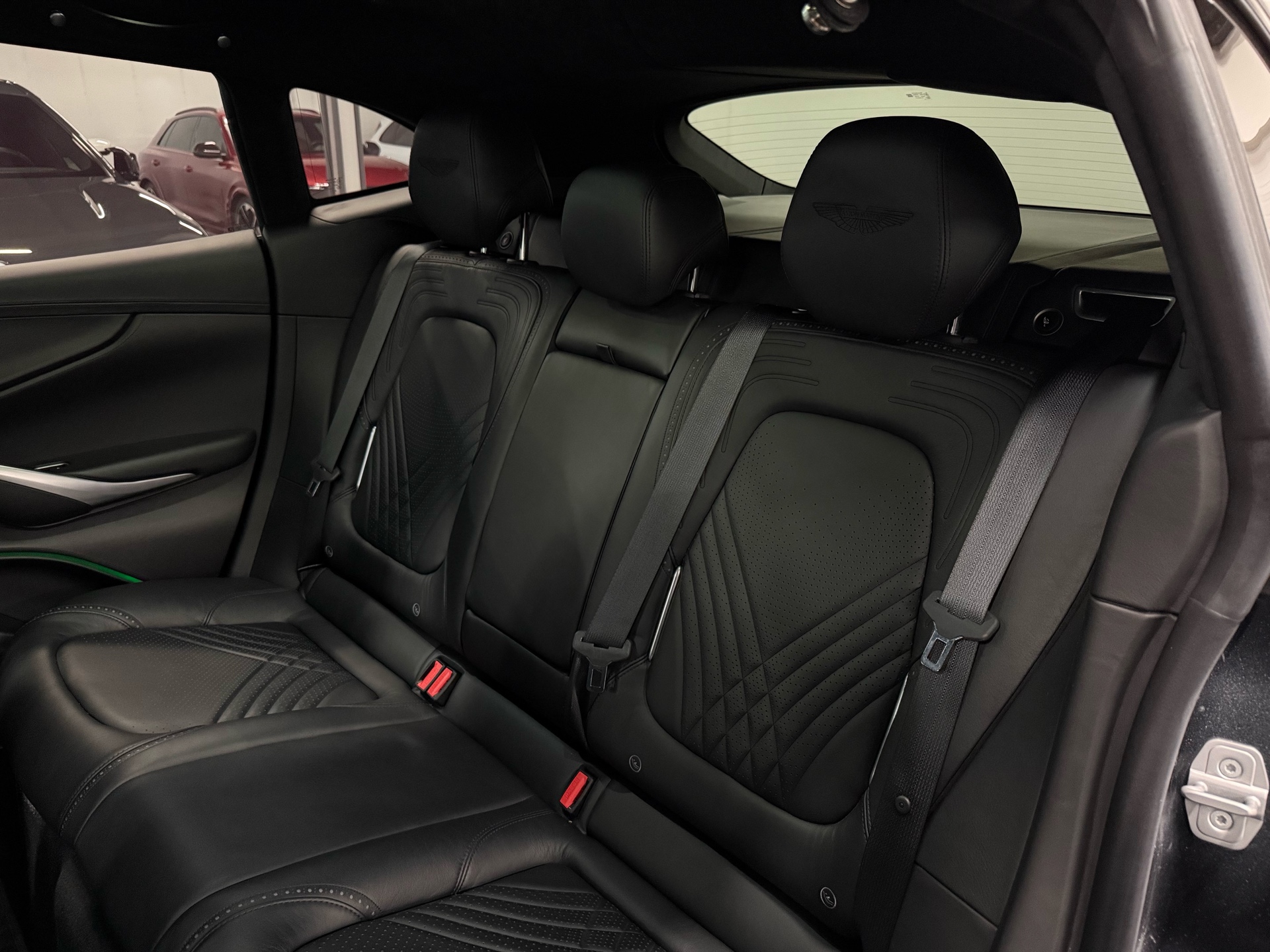 2021 Aston Martin DBX AWD, 多伦多, 全款车