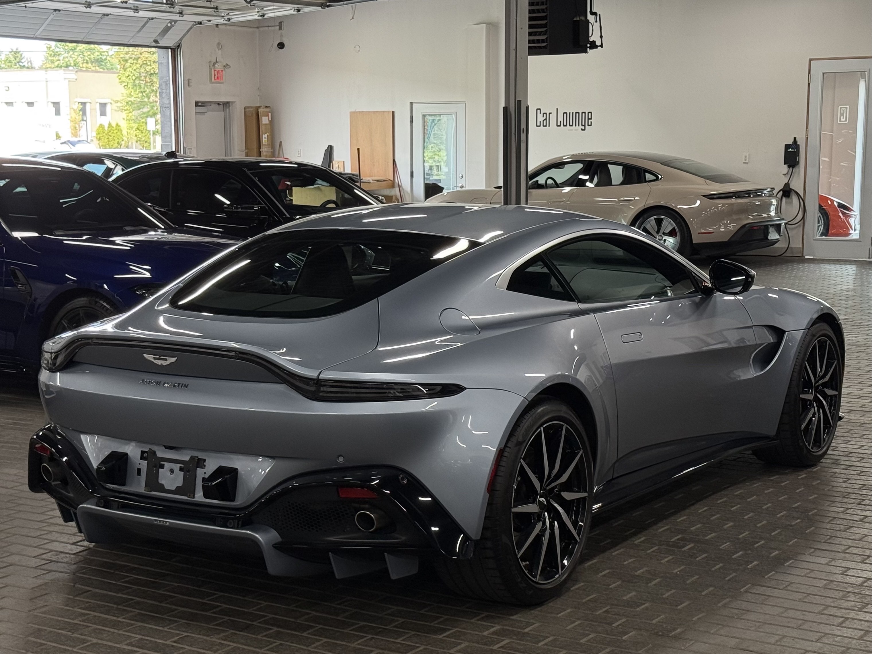 2021 Aston Martin Vantage Coupe Automatic, Toronto, Cash
