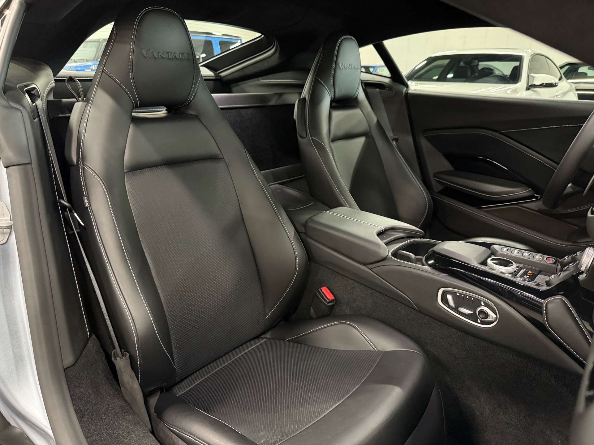 2021 Aston Martin Vantage Coupe Automatic, Toronto, Cash