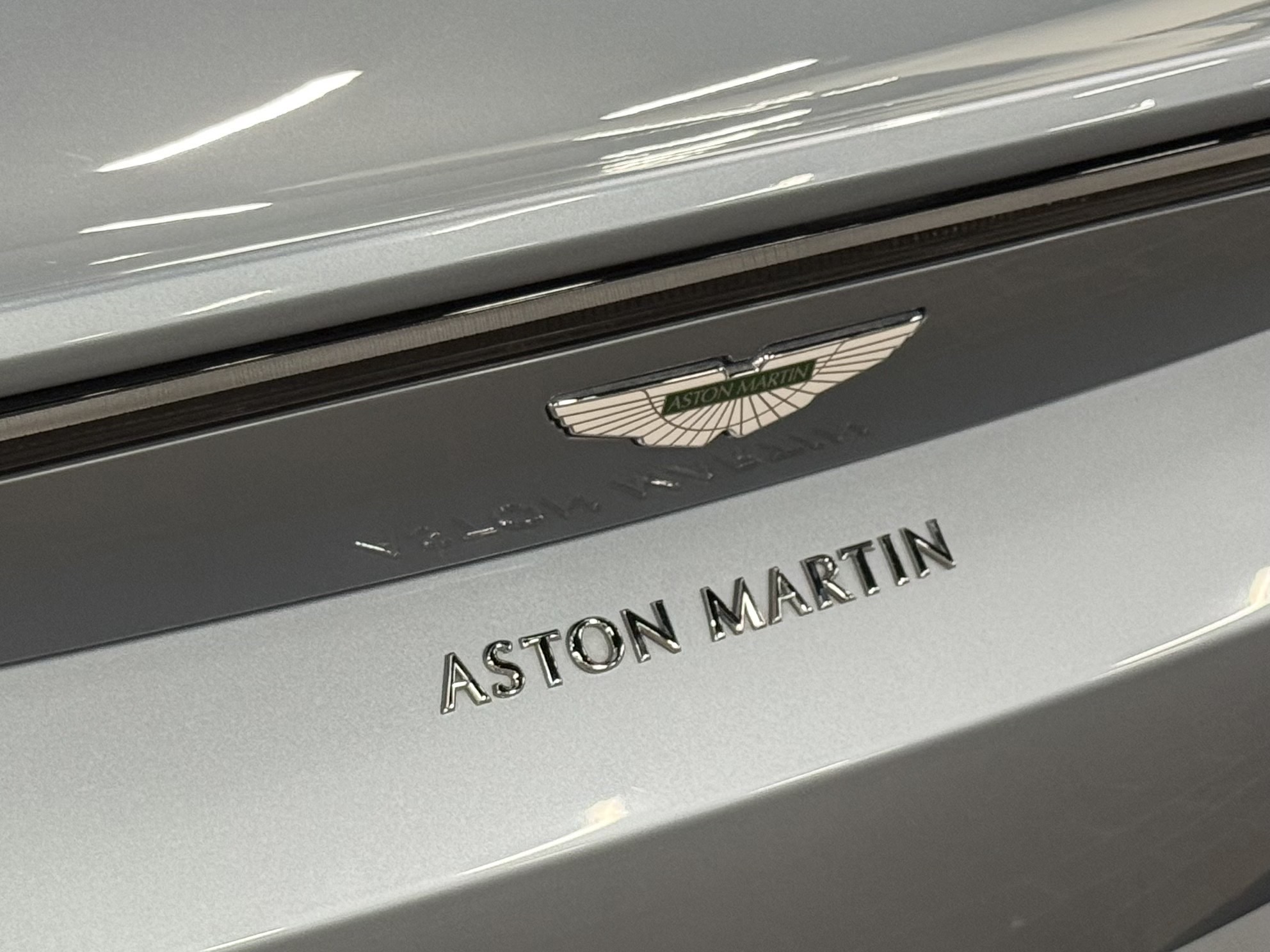 2021 Aston Martin Vantage Coupe Automatic, Toronto, Cash
