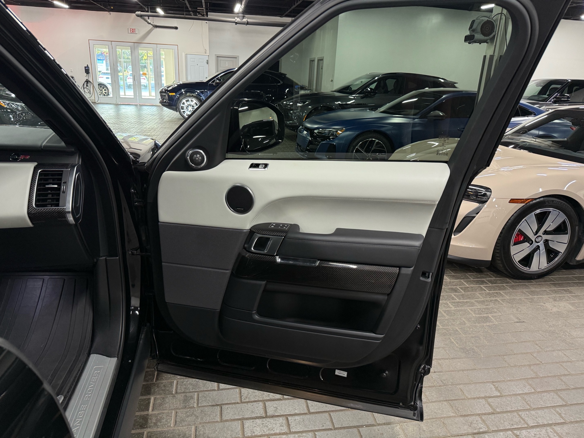 2021 Land Rover Range Rover Sport SVR CARBON EDITION V8 Supercharged, Toronto, Cash