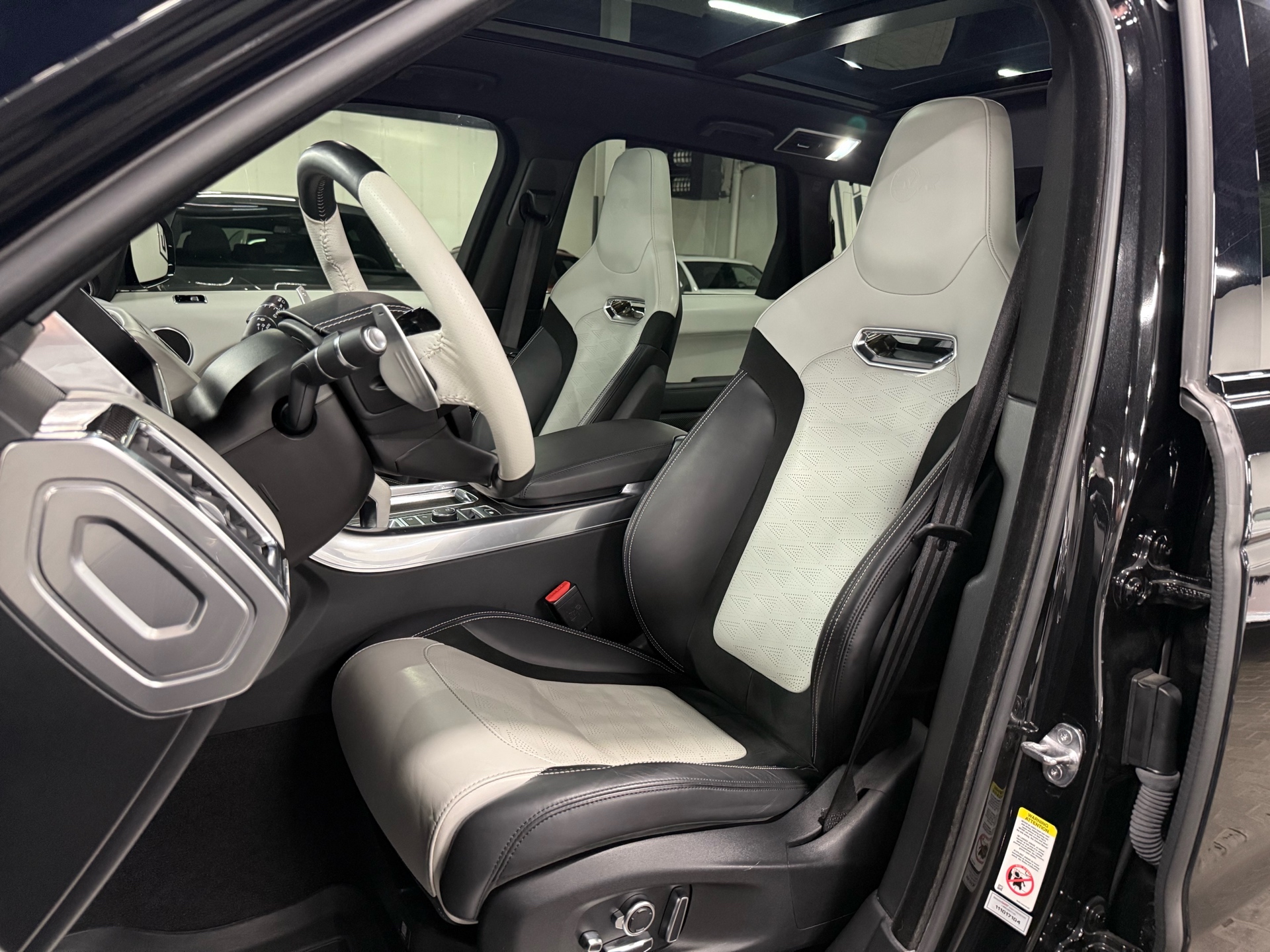2021 Land Rover Range Rover Sport SVR CARBON EDITION V8 Supercharged, Toronto, Cash
