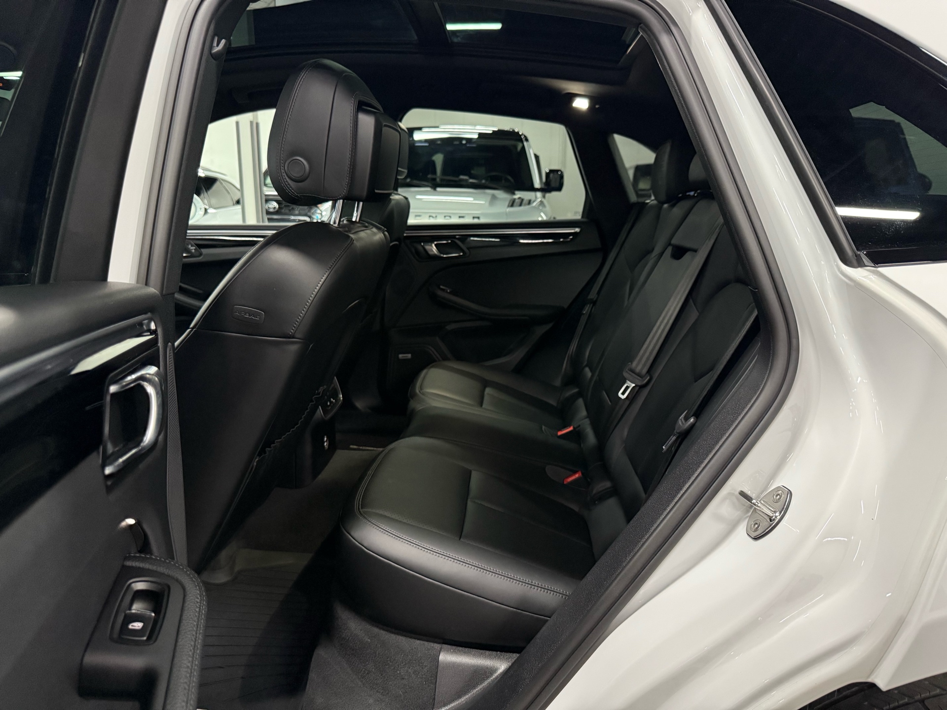 2021 Porsche Macan S AWD, Toronto, Cash