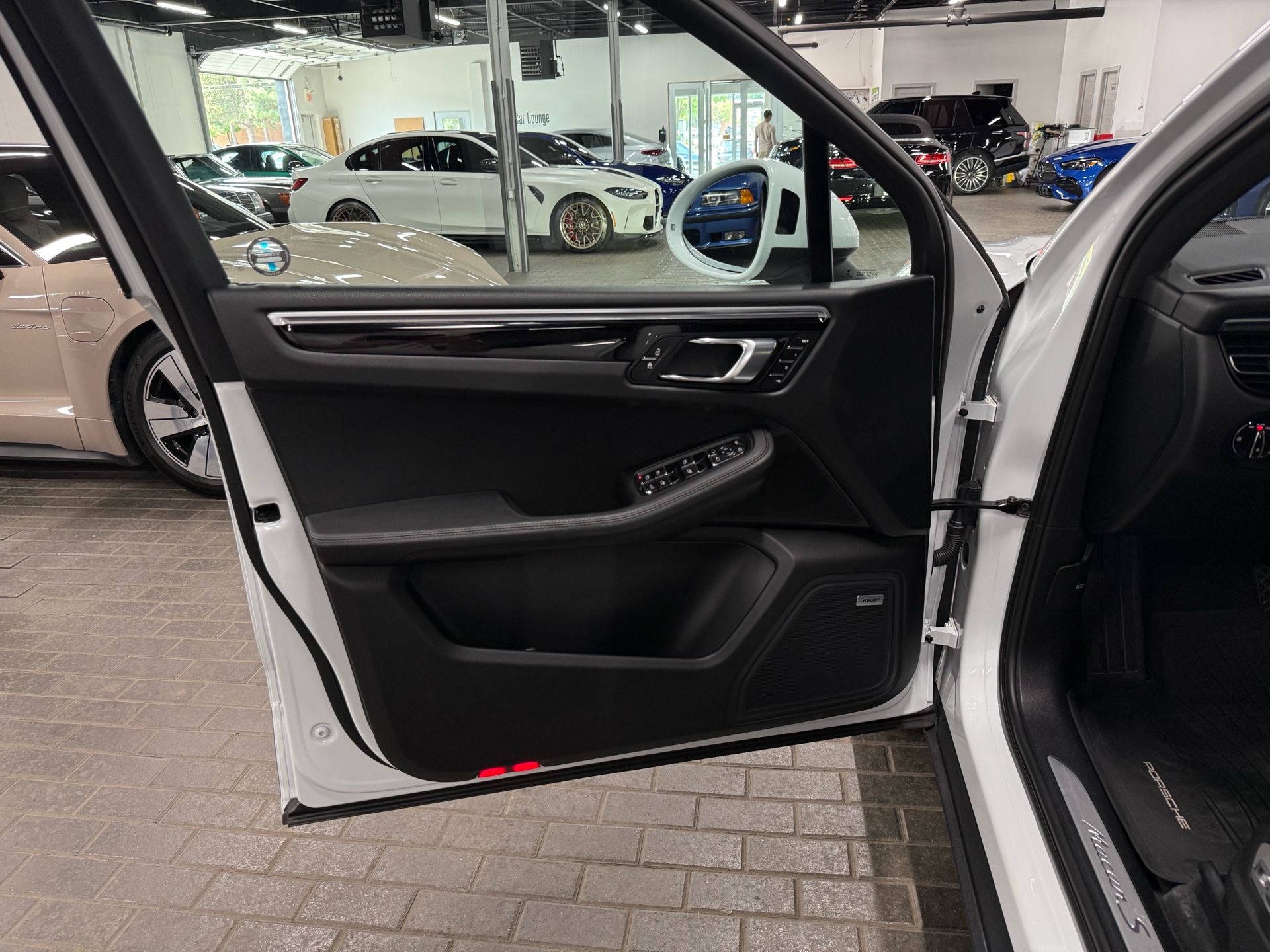 2021 Porsche Macan S AWD, Toronto, Cash