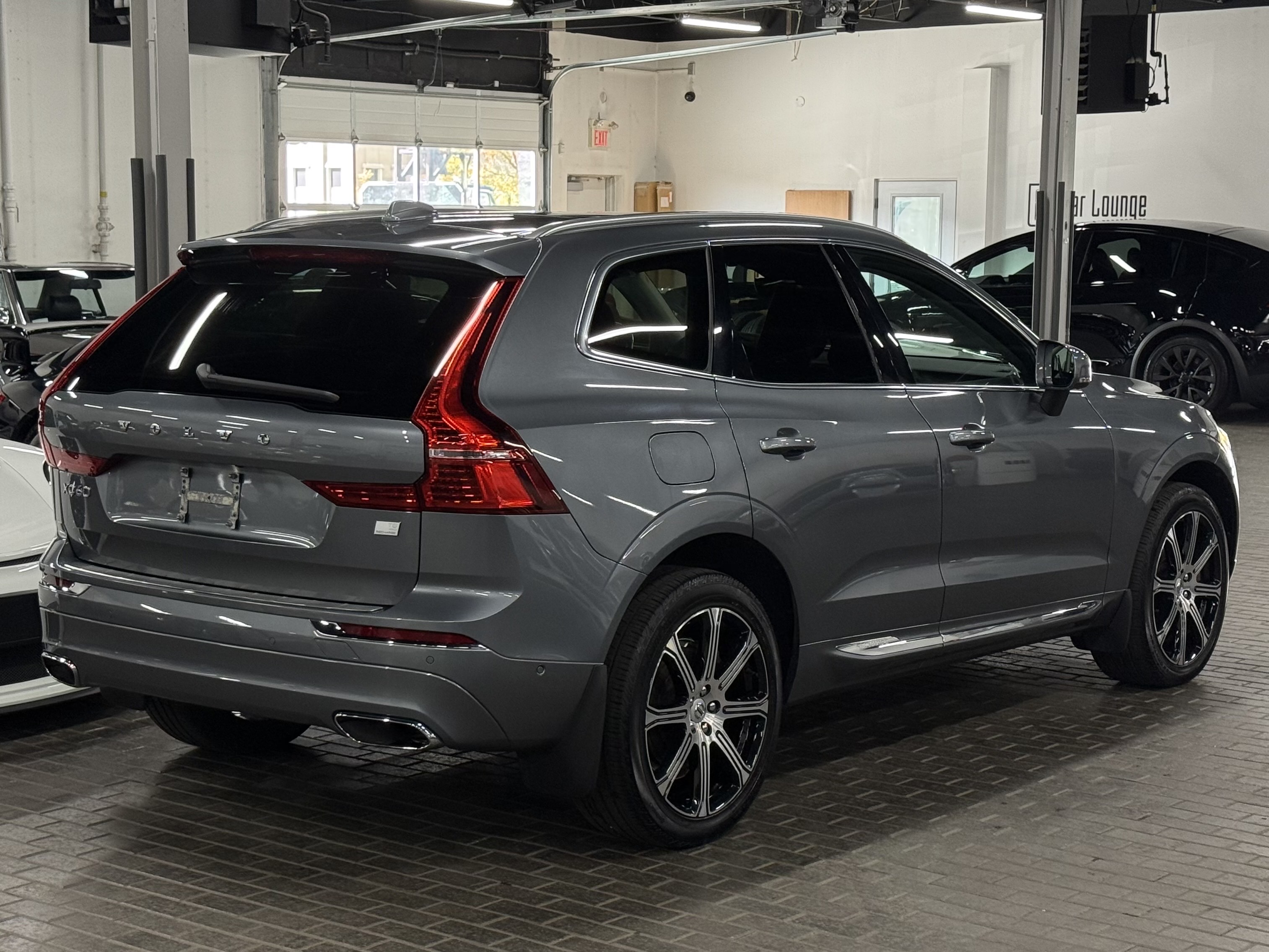 2021 Volvo XC60 Recharge T8 eAWD PHEV Inscription, Toronto, Cash