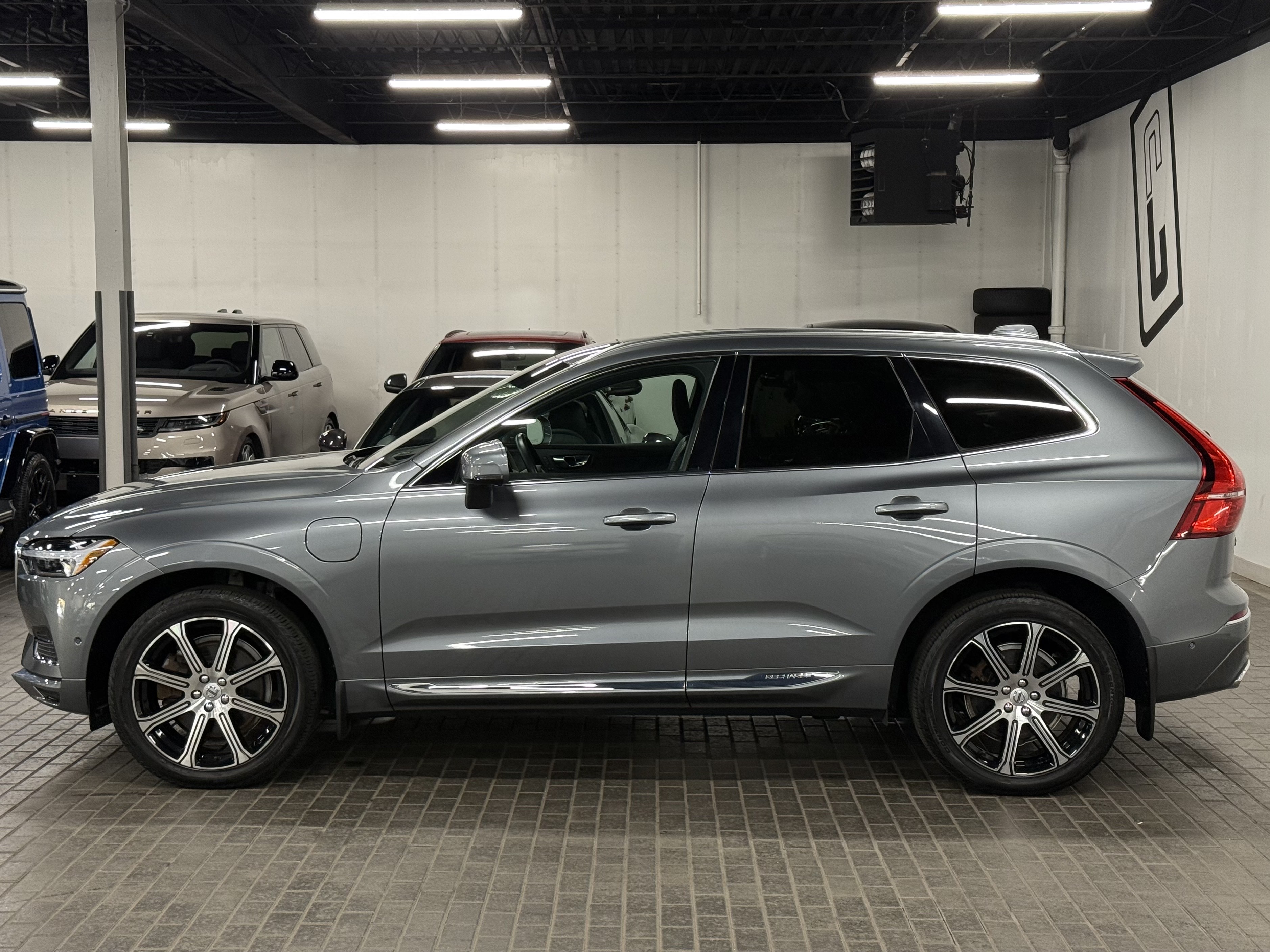 2021 Volvo XC60 Recharge T8 eAWD PHEV Inscription, Toronto, Cash