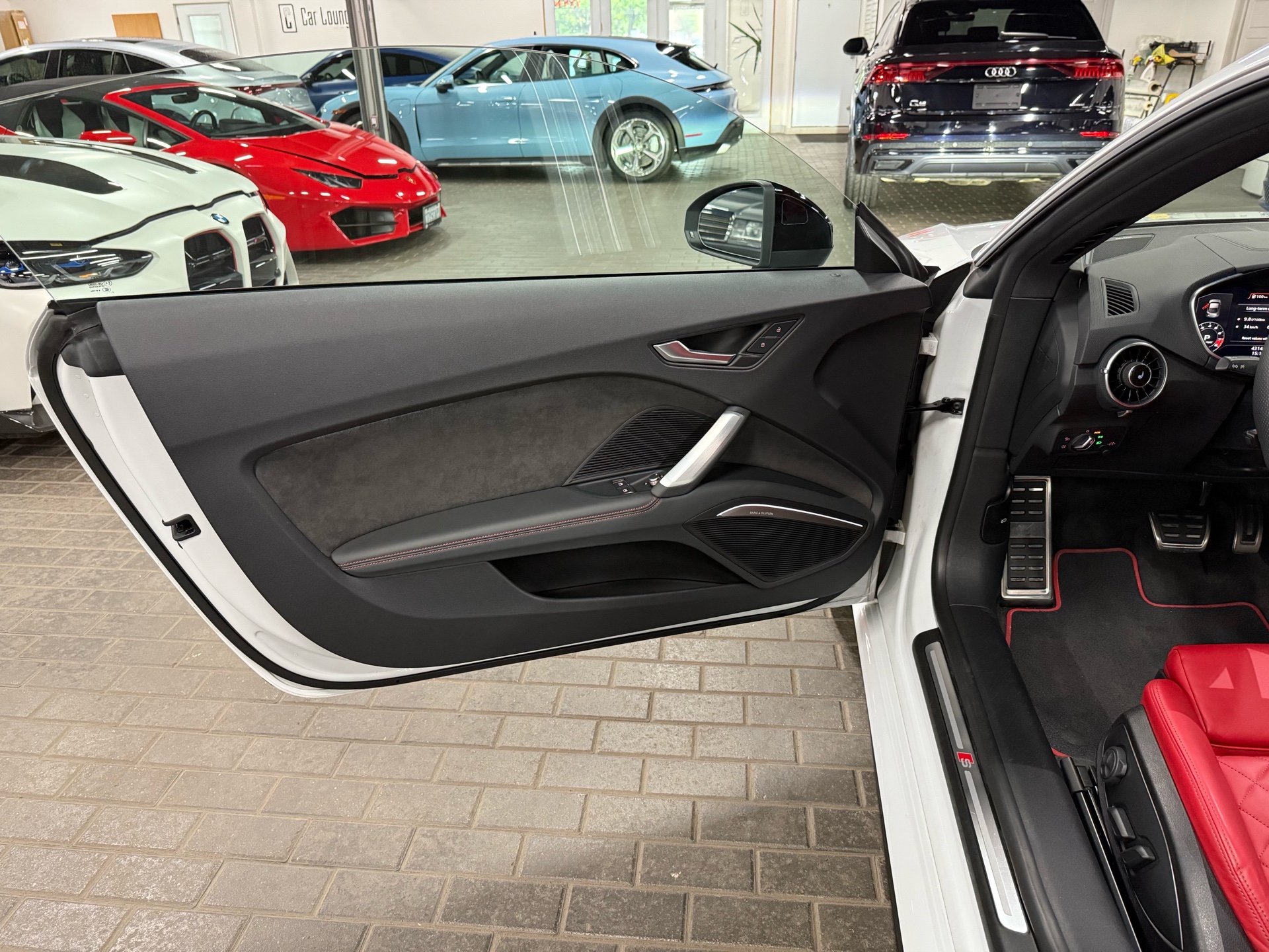 2022 Audi TTS 2.0 TFSI quattro, Toronto, Cash