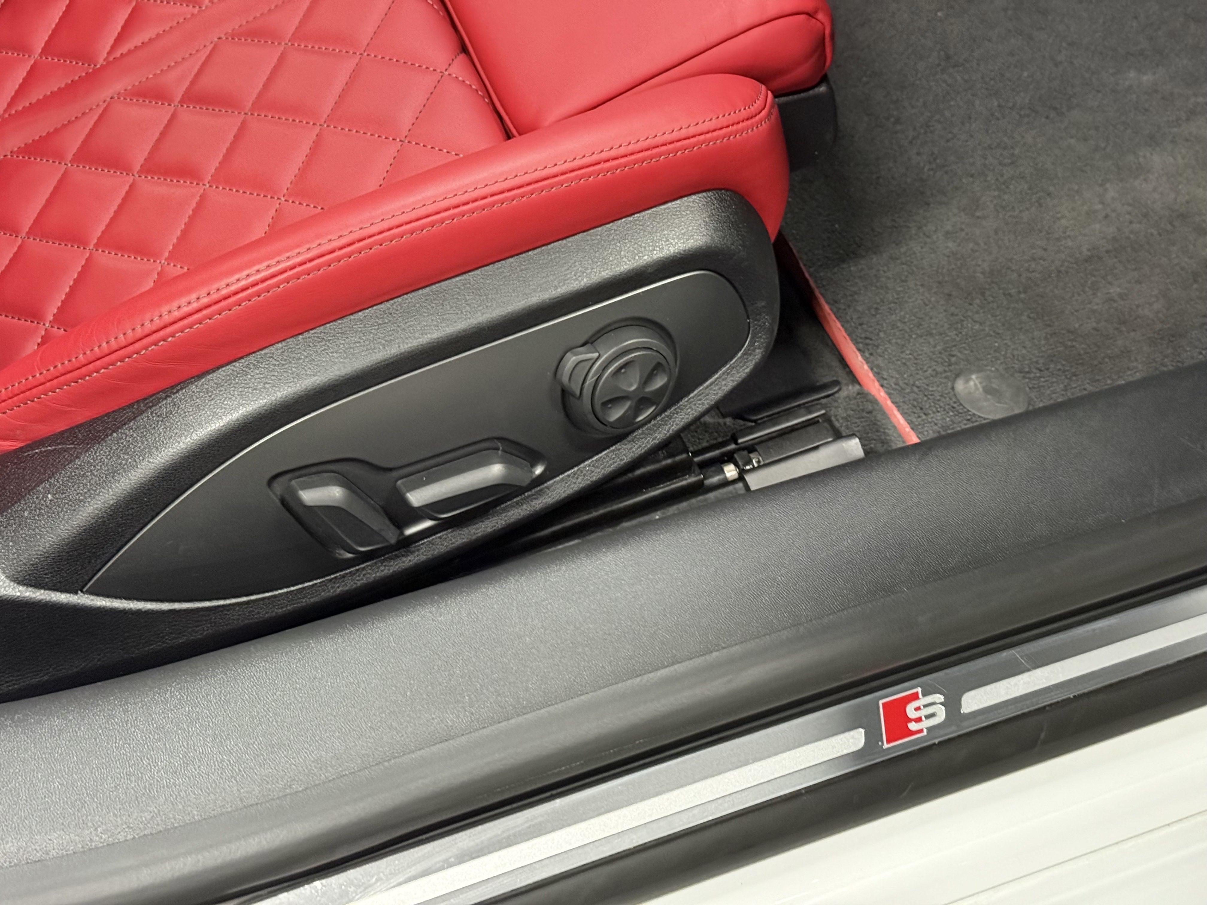2022 Audi TTS 2.0 TFSI quattro, Toronto, Cash