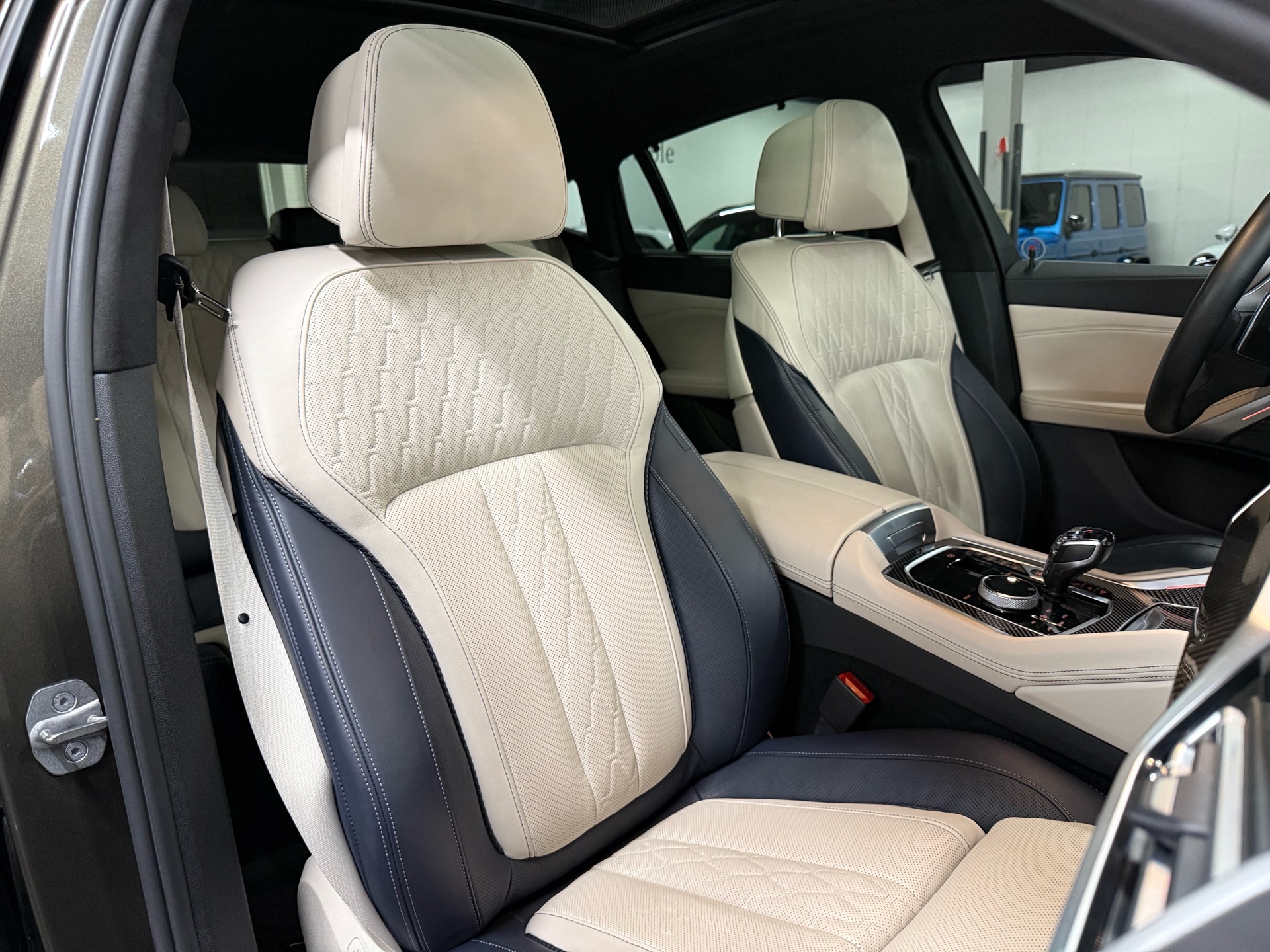 2022 BMW X6 M50i Sports Activity Coupe, 多伦多, 全款车