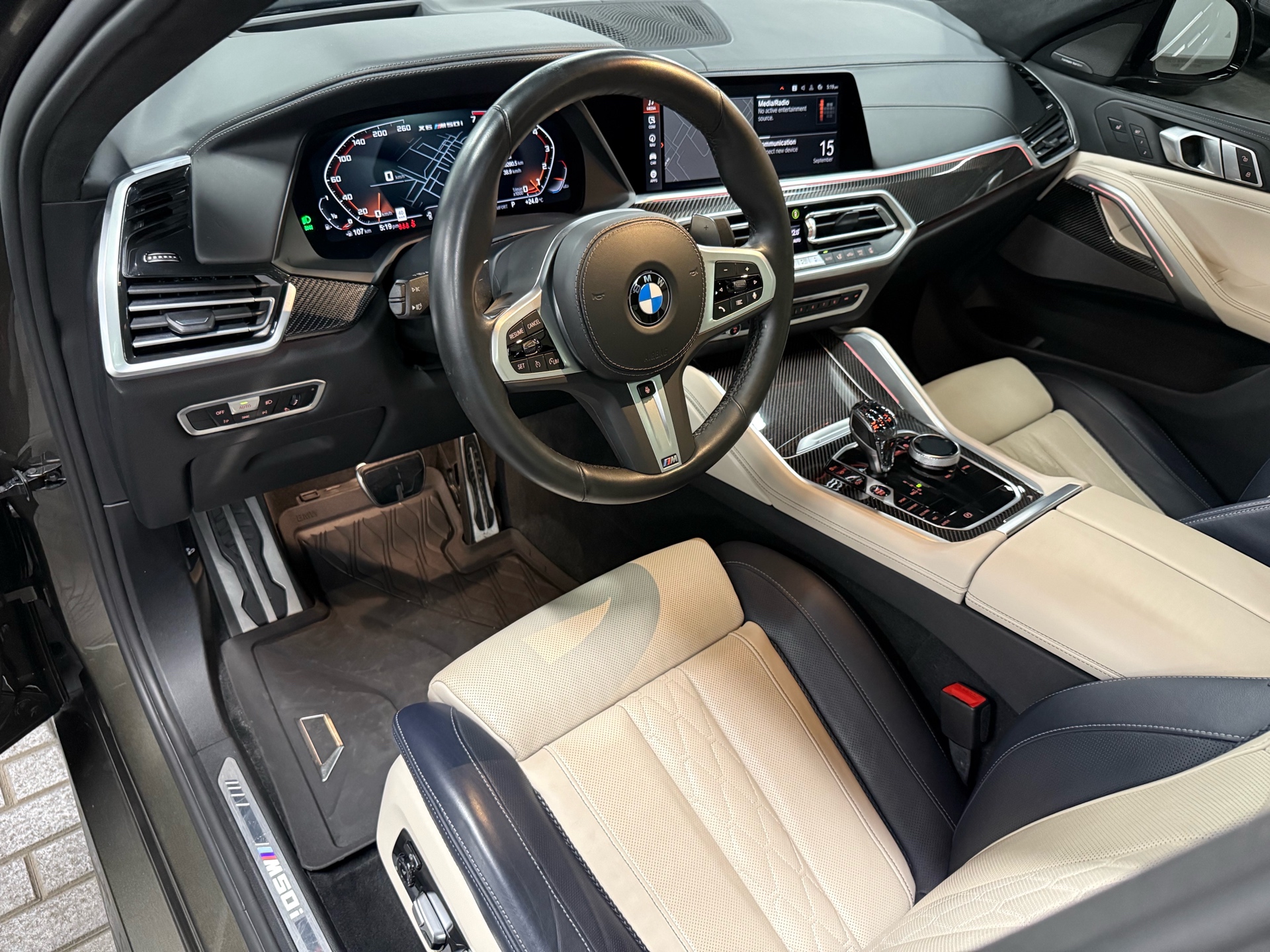 2022 BMW X6 M50i Sports Activity Coupe, 多伦多, 全款车