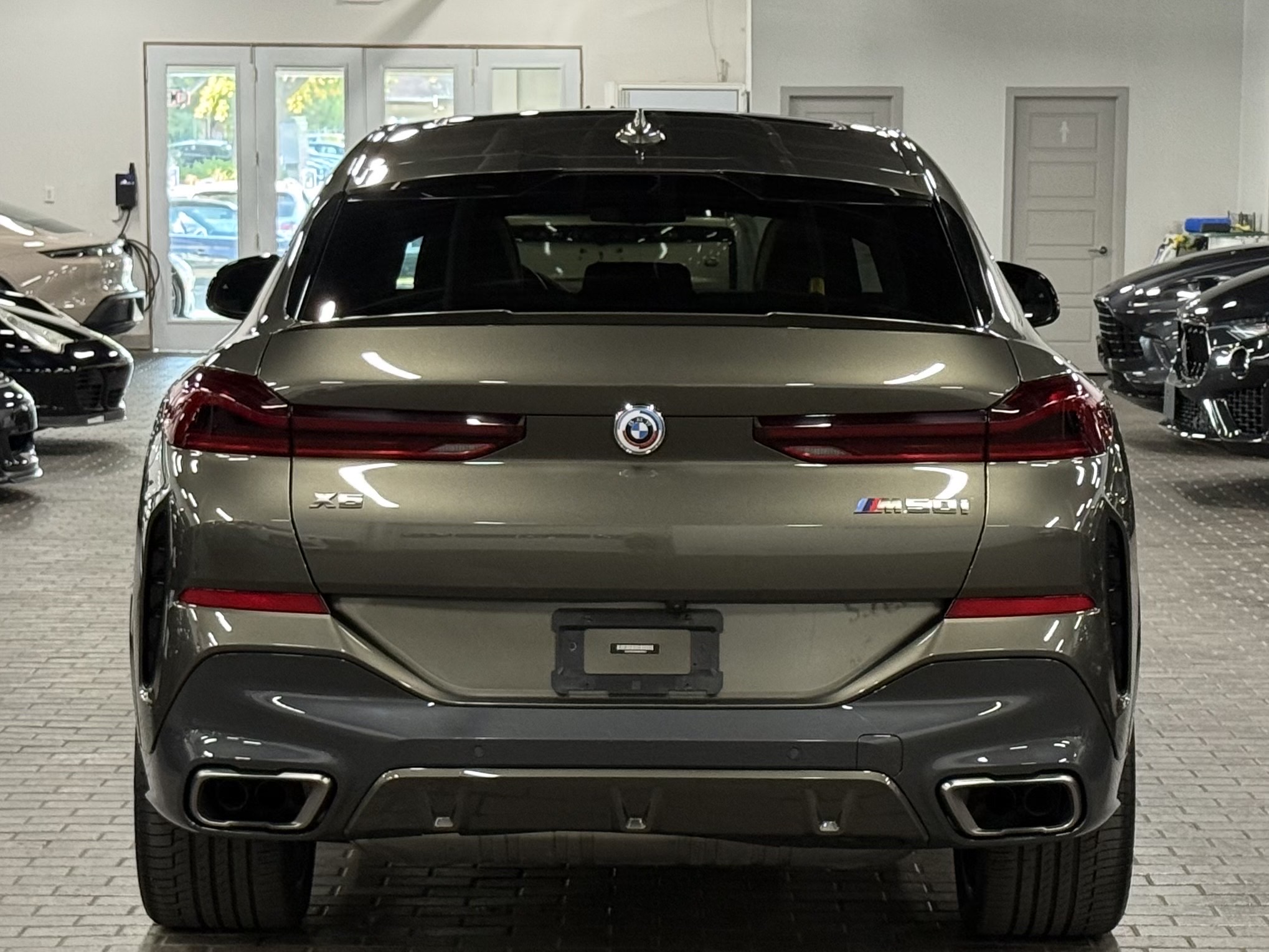2022 BMW X6 M50i Sports Activity Coupe, 多伦多, 全款车