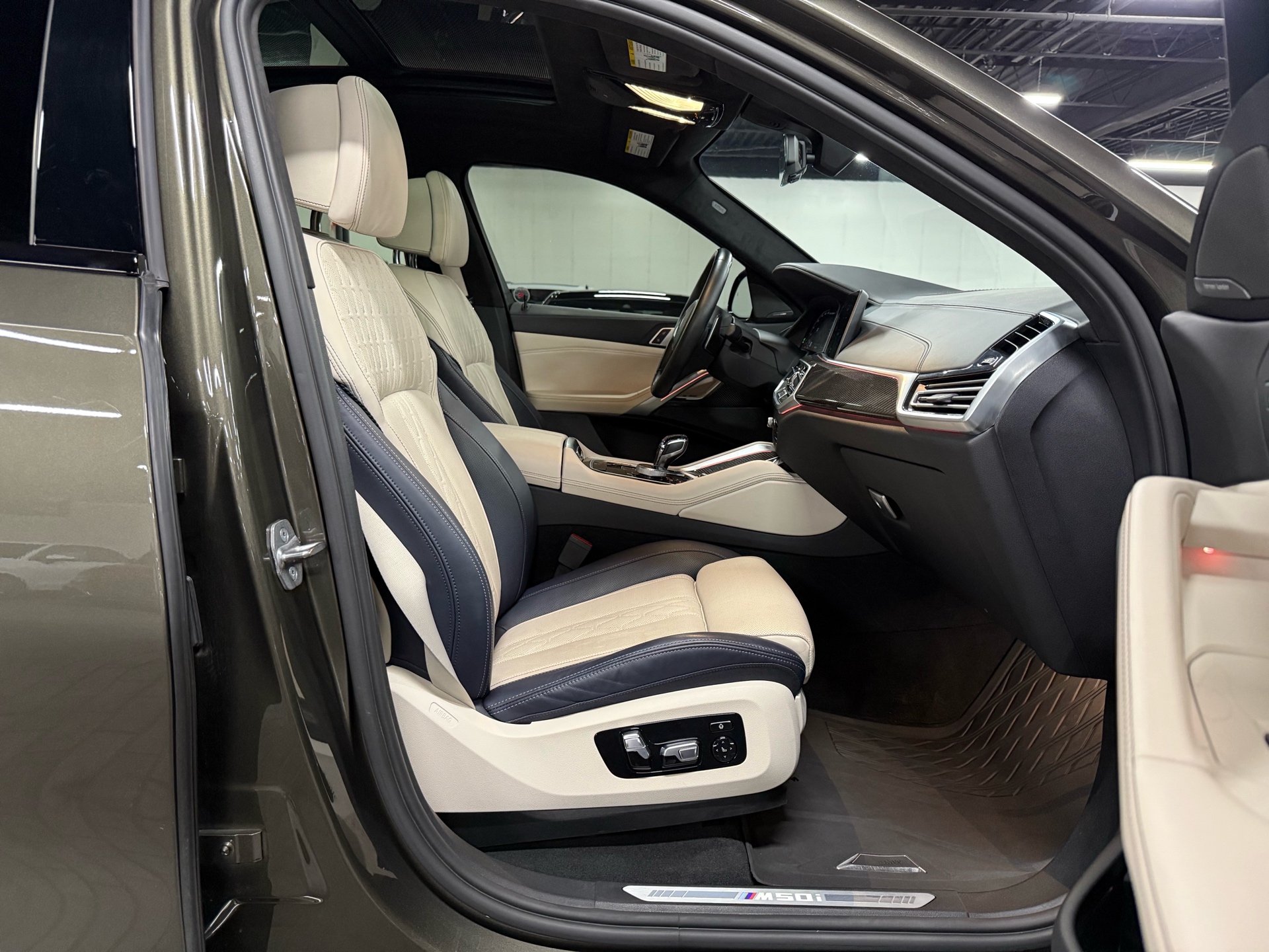 2022 BMW X6 M50i Sports Activity Coupe, 多伦多, 全款车