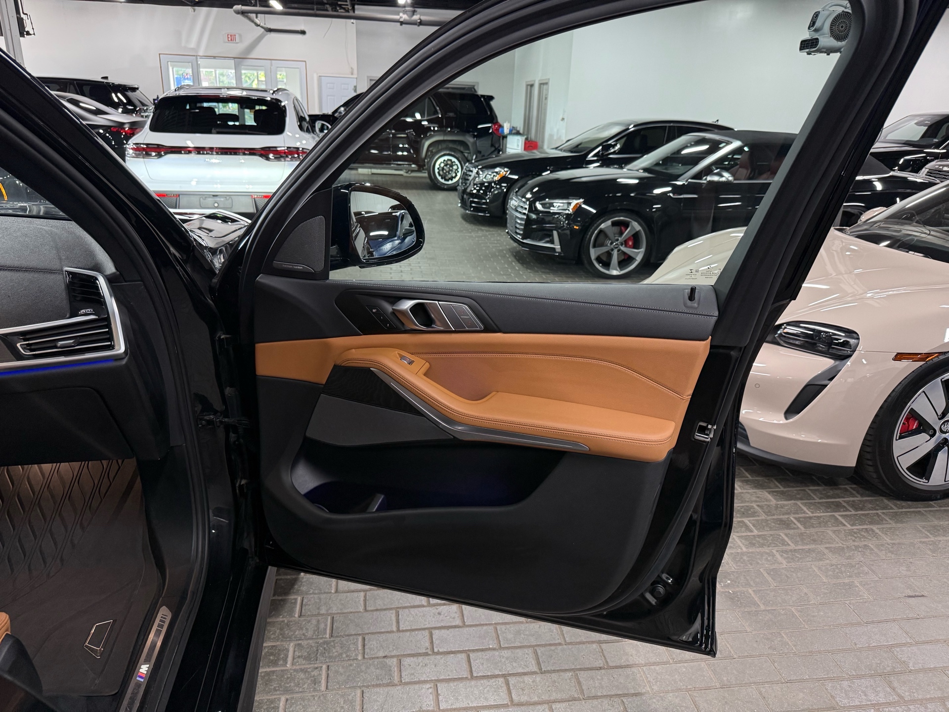 2022 BMW X7 XDrive40i M-PACKAGE Sports Activity Vehicle, 多伦多, 全款车