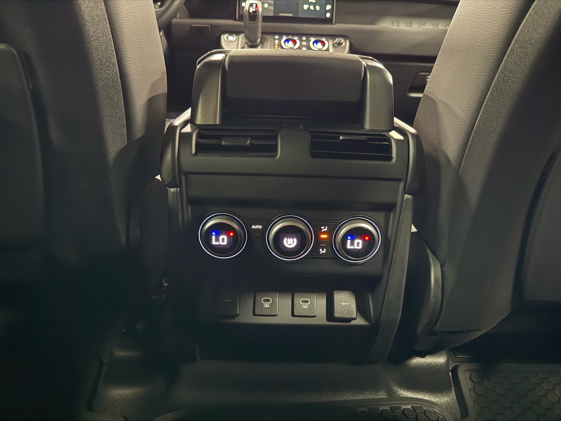 2022 Land Rover Defender 110 X-Dynamic SE AWD, Toronto, Cash