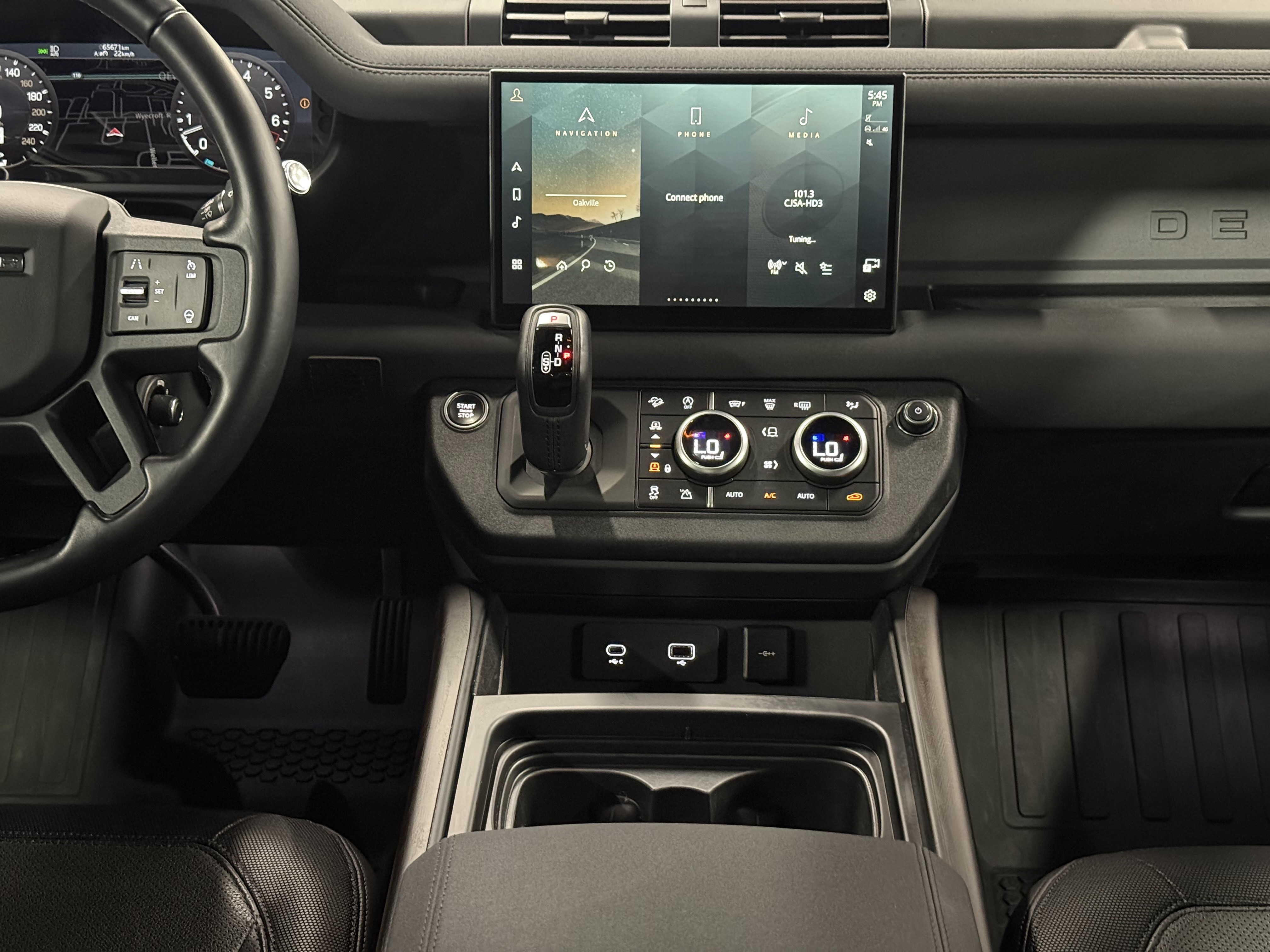 2022 Land Rover Defender 110 X-Dynamic SE AWD, Toronto, Cash