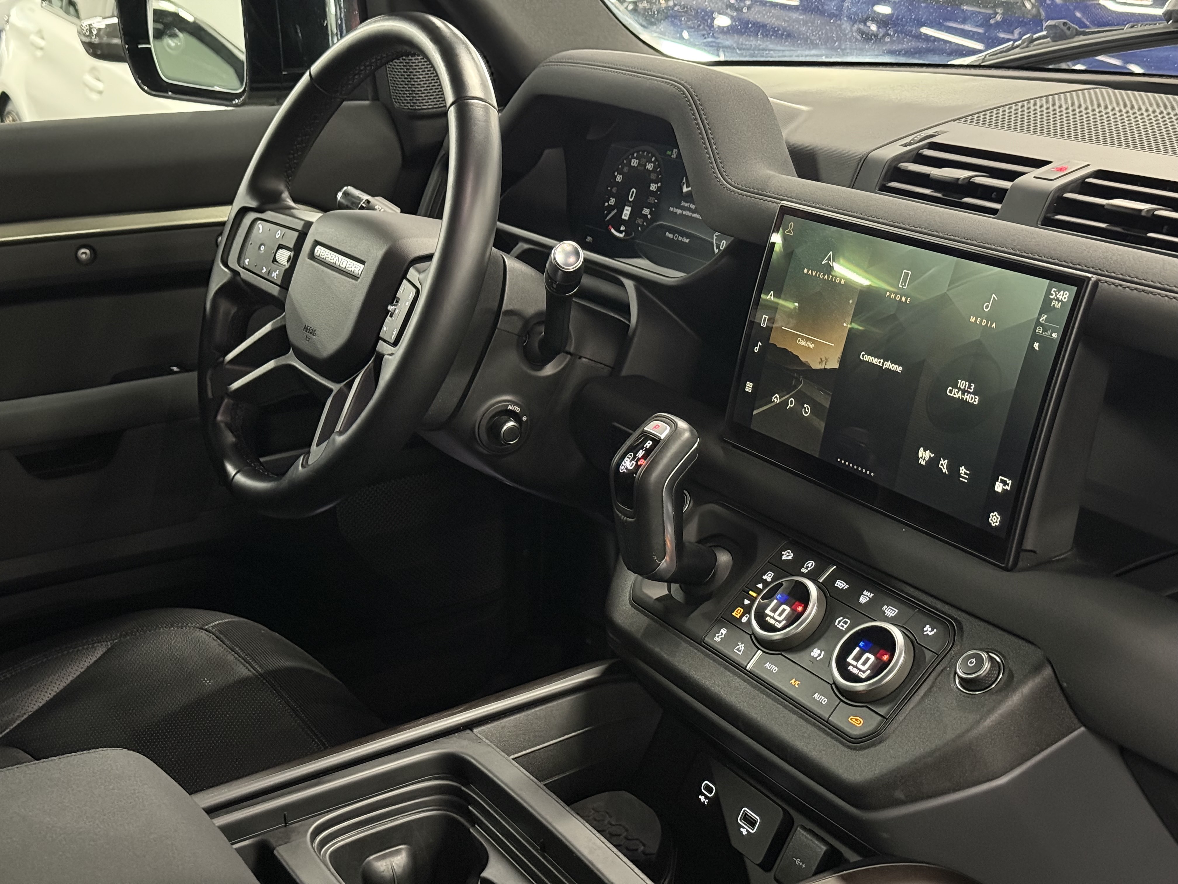 2022 Land Rover Defender 110 X-Dynamic SE AWD, Toronto, Cash