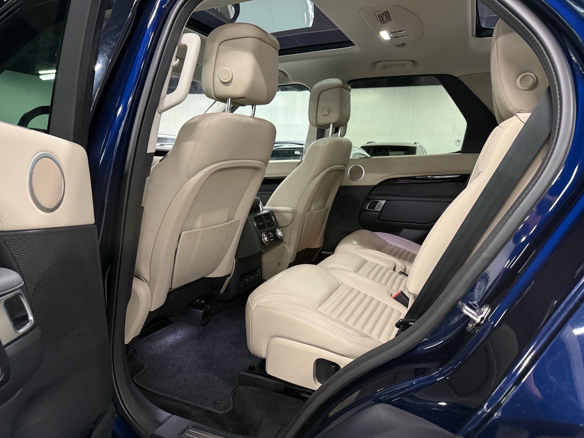 2022 Land Rover Discovery P360 S, 多伦多, 全款车