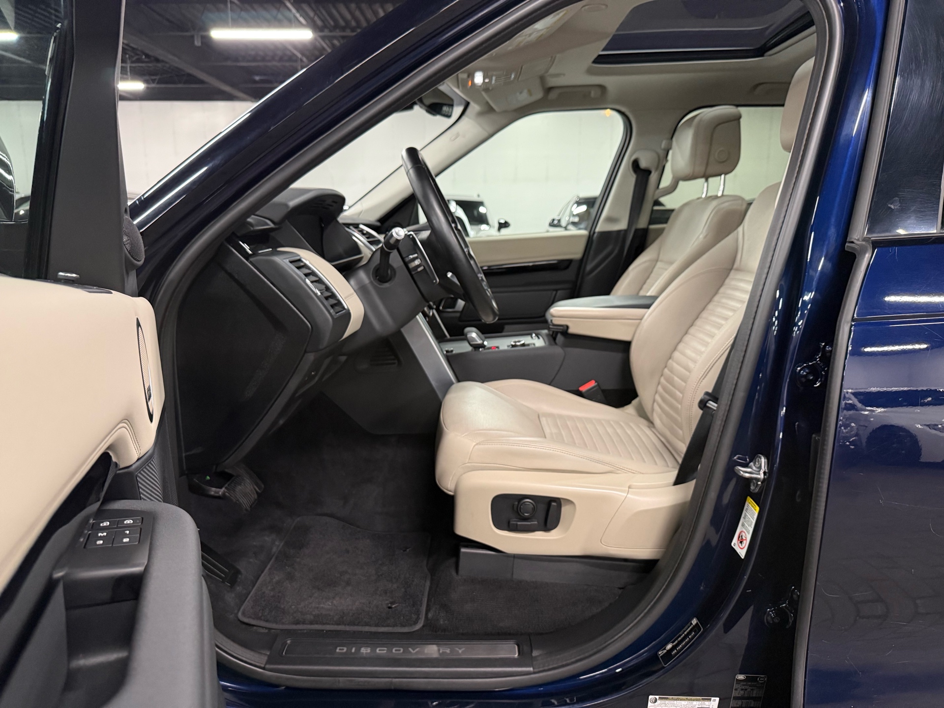 2022 Land Rover Discovery P360 S, 多伦多, 全款车