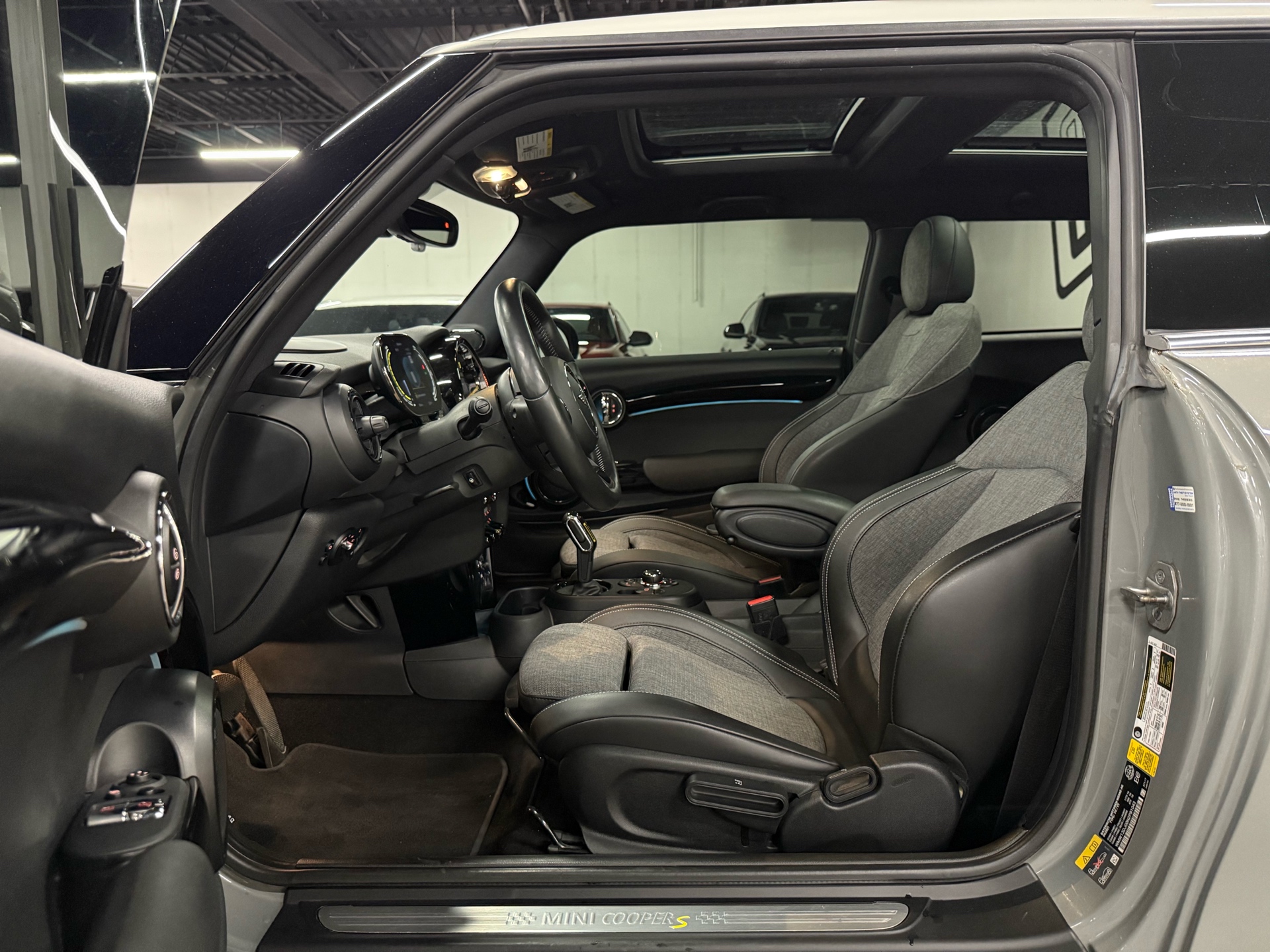 2022 MINI 3 Door Cooper SE | ELECTRIC EV, Toronto, Cash