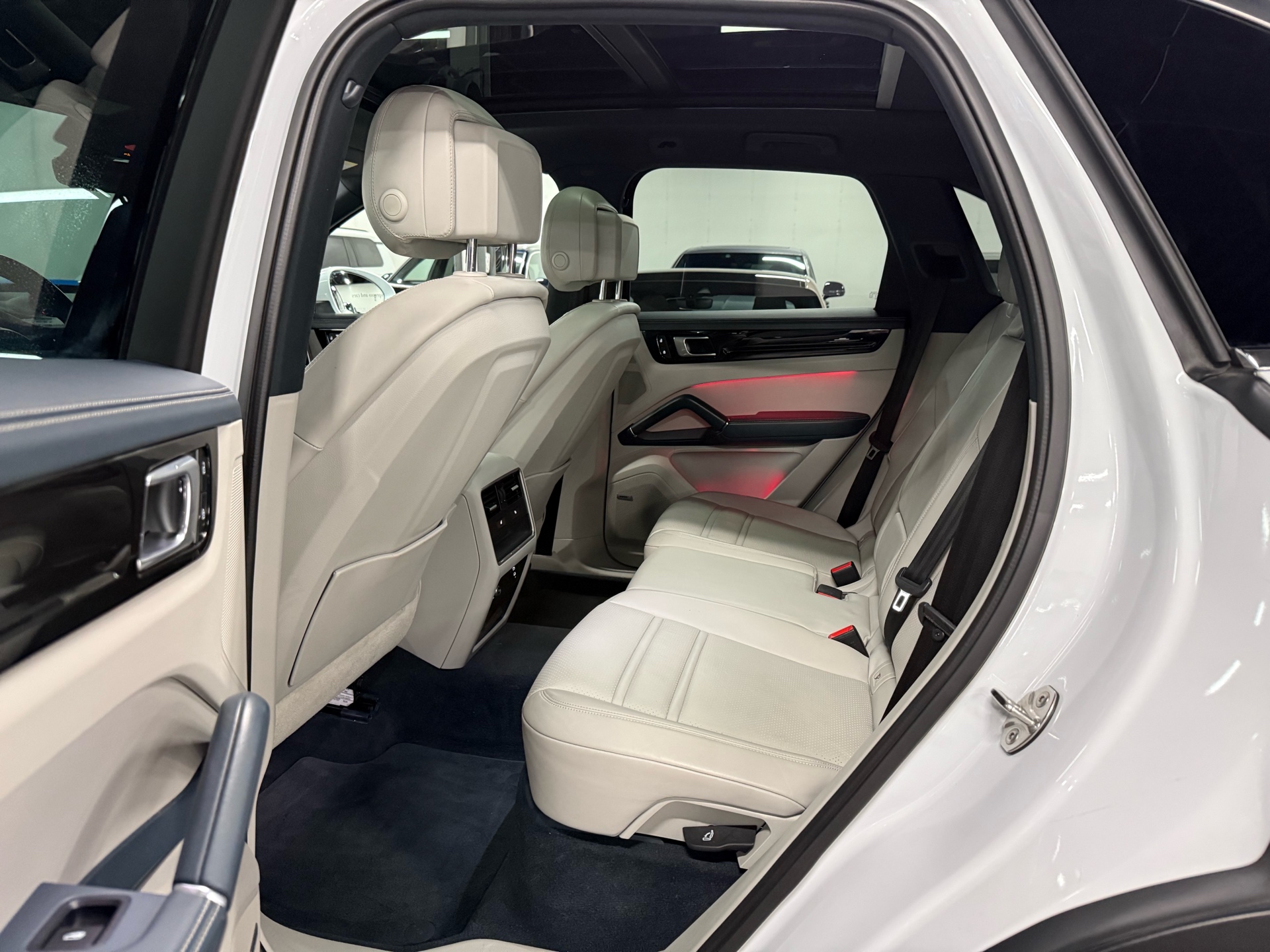 2022 Porsche Cayenne AWD, 多伦多, 全款车