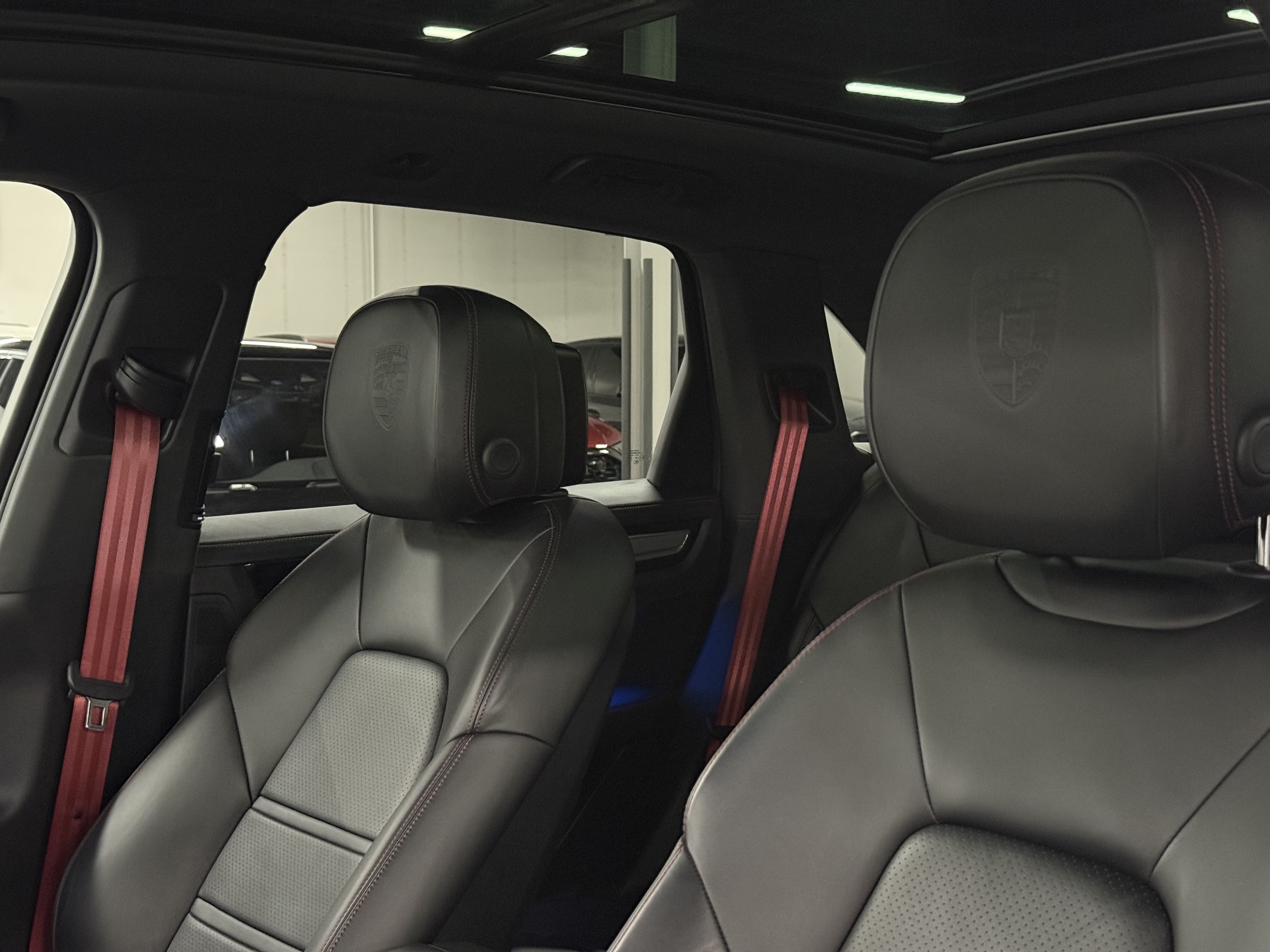 2022 Porsche Cayenne PLATINUM EDITION, 多伦多, 全款车