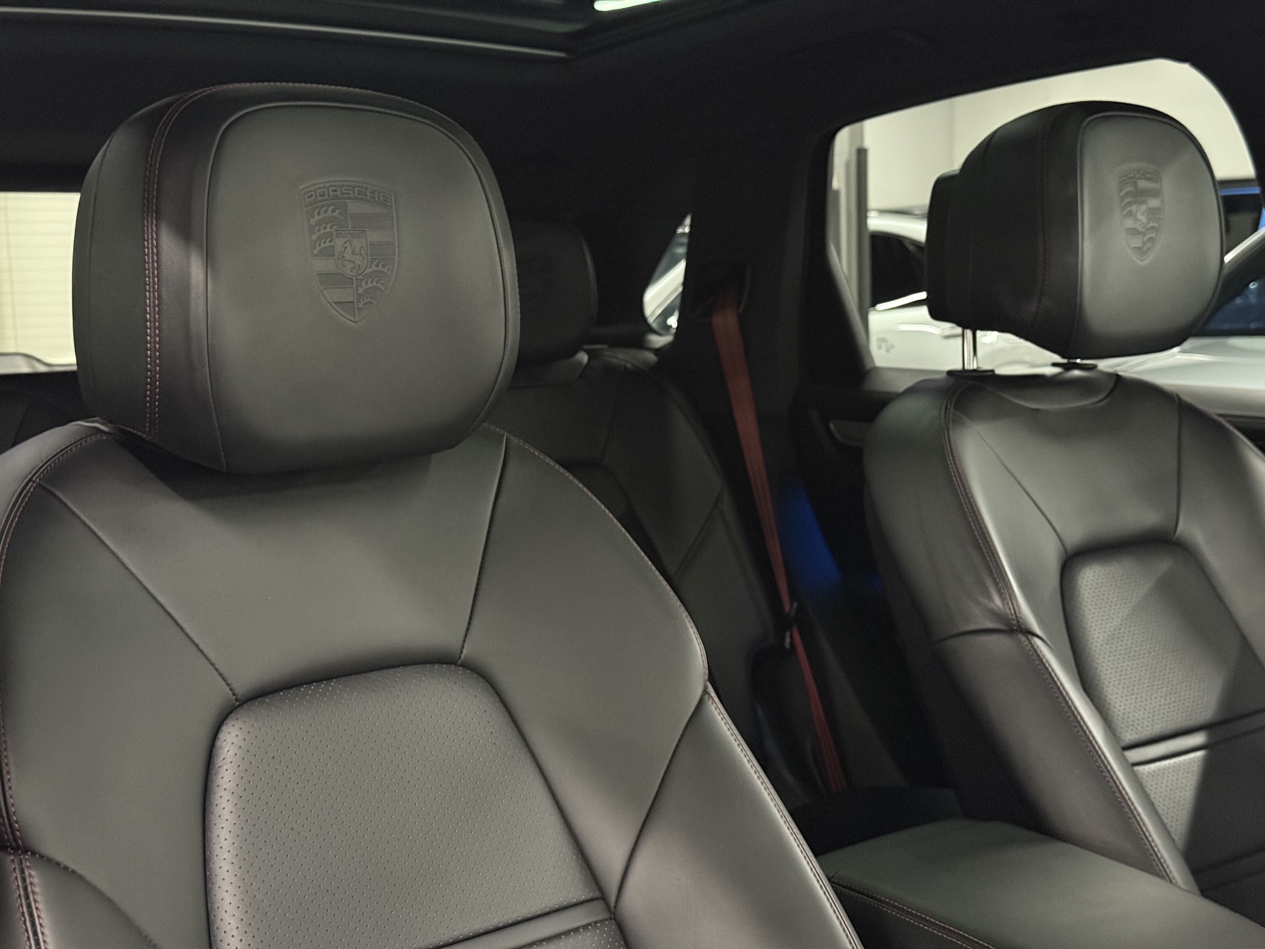 2022 Porsche Cayenne PLATINUM EDITION, 多伦多, 全款车