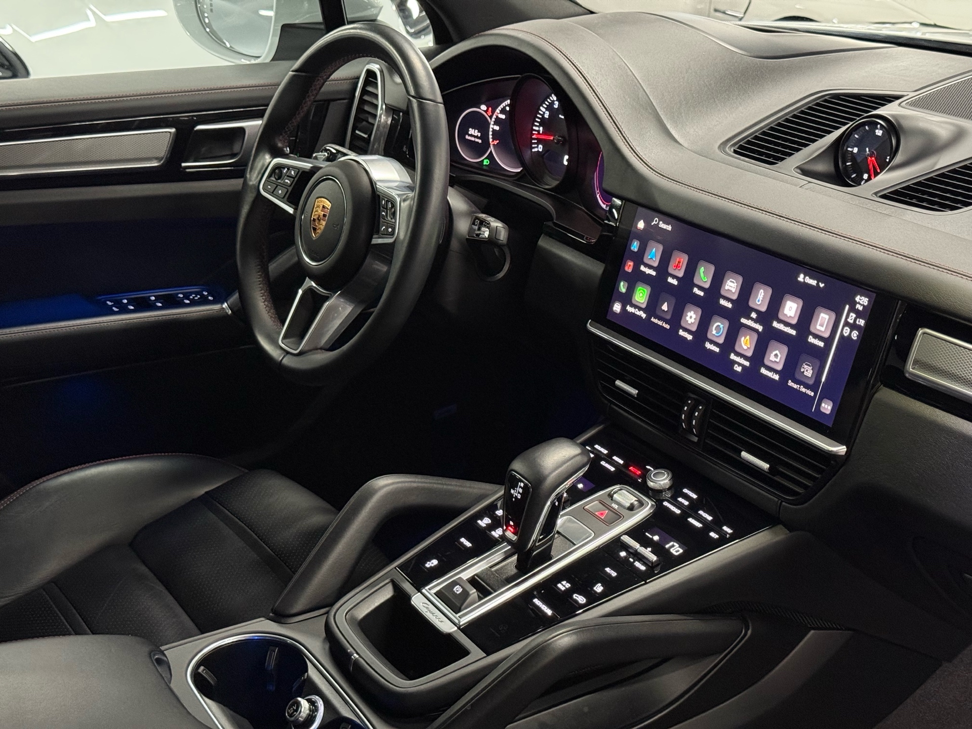 2022 Porsche Cayenne PLATINUM EDITION, 多伦多, 全款车