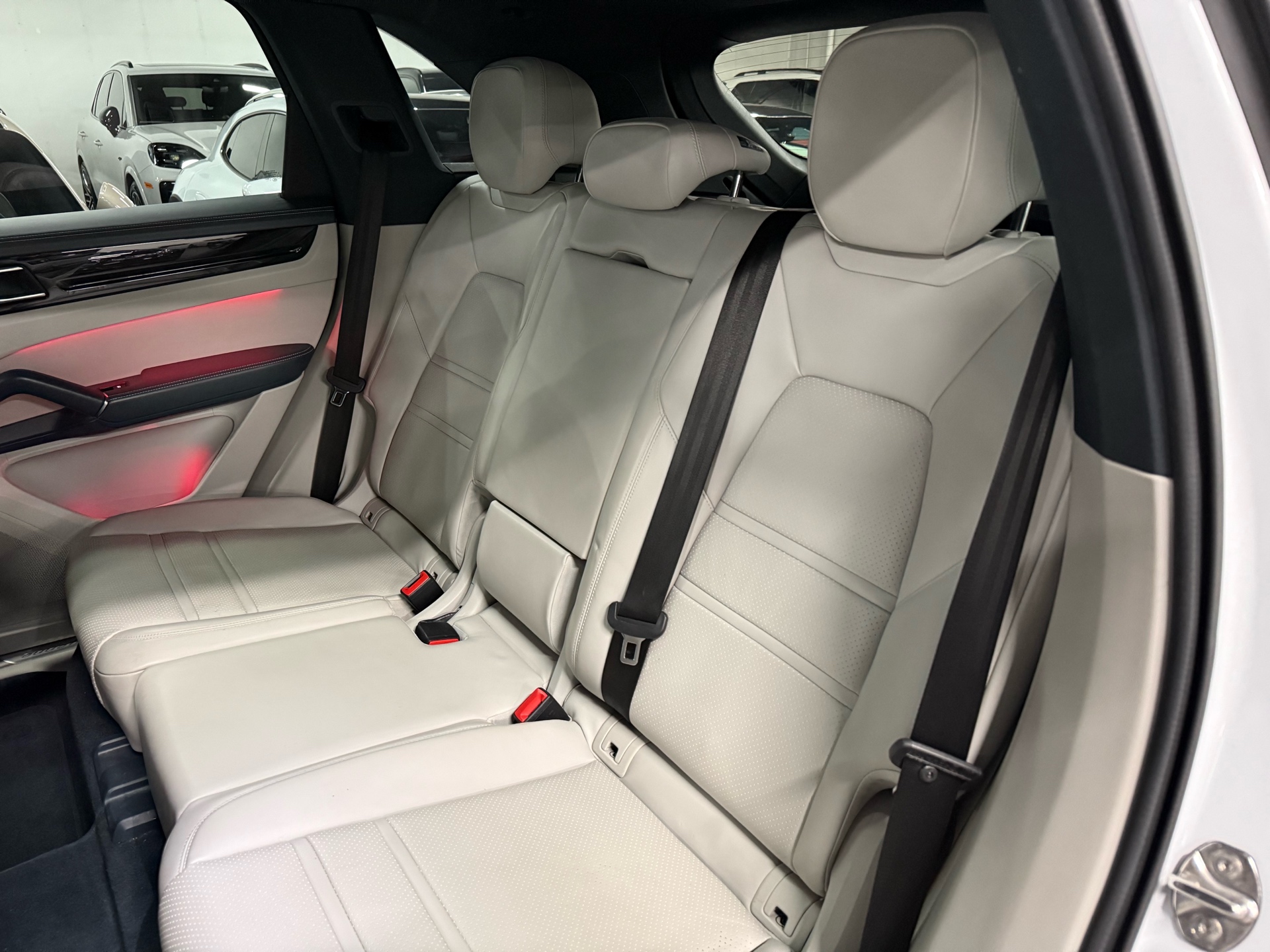 2022 Porsche Cayenne AWD, 多伦多, 全款车