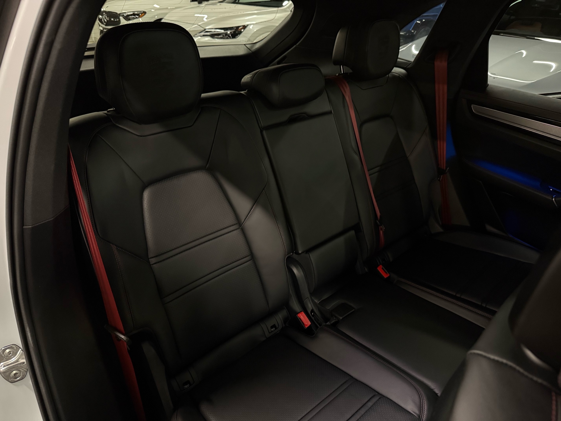 2022 Porsche Cayenne PLATINUM EDITION, 多伦多, 全款车