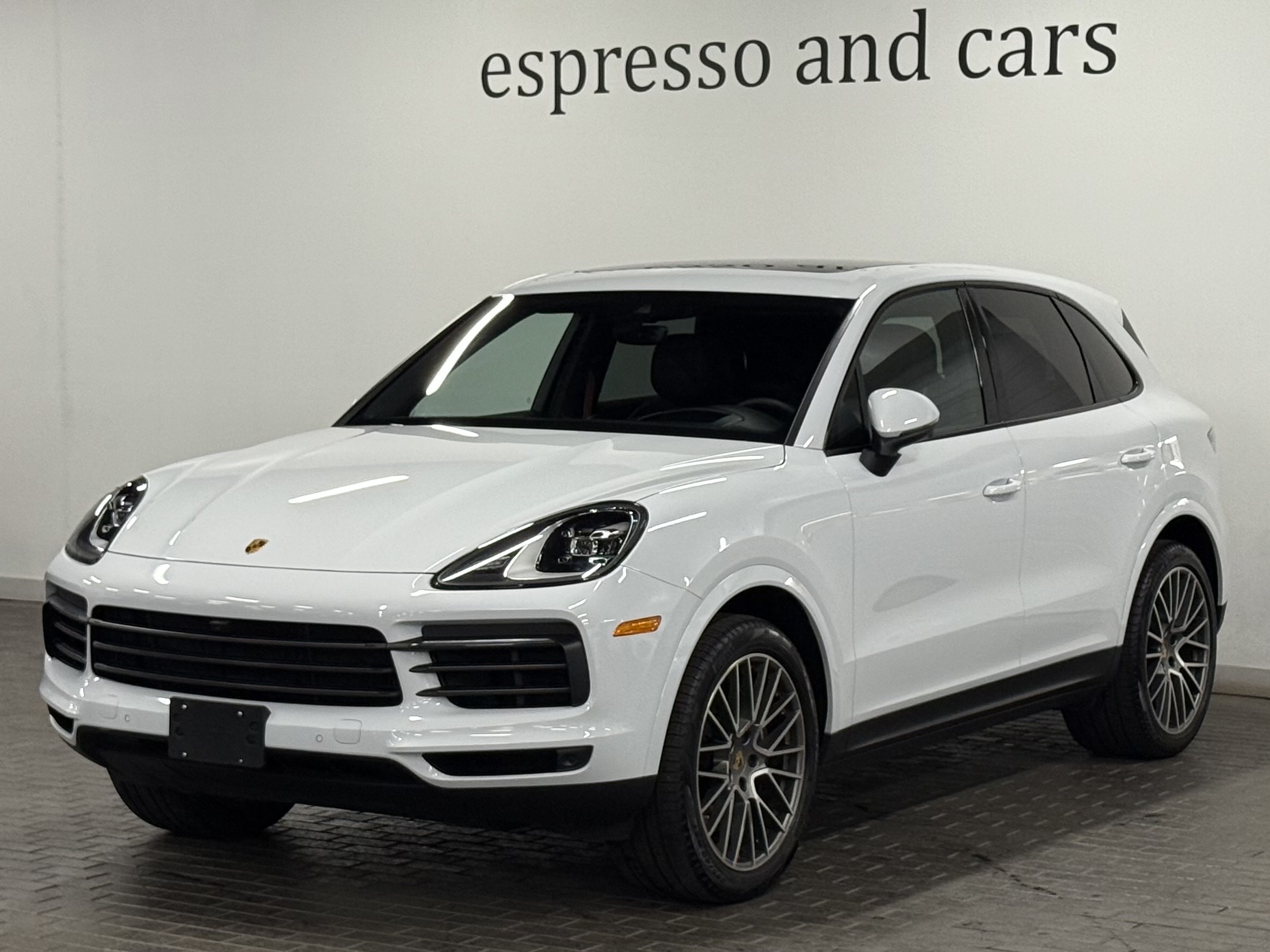 2022 Porsche Cayenne PLATINUM EDITION, 多伦多, 全款车