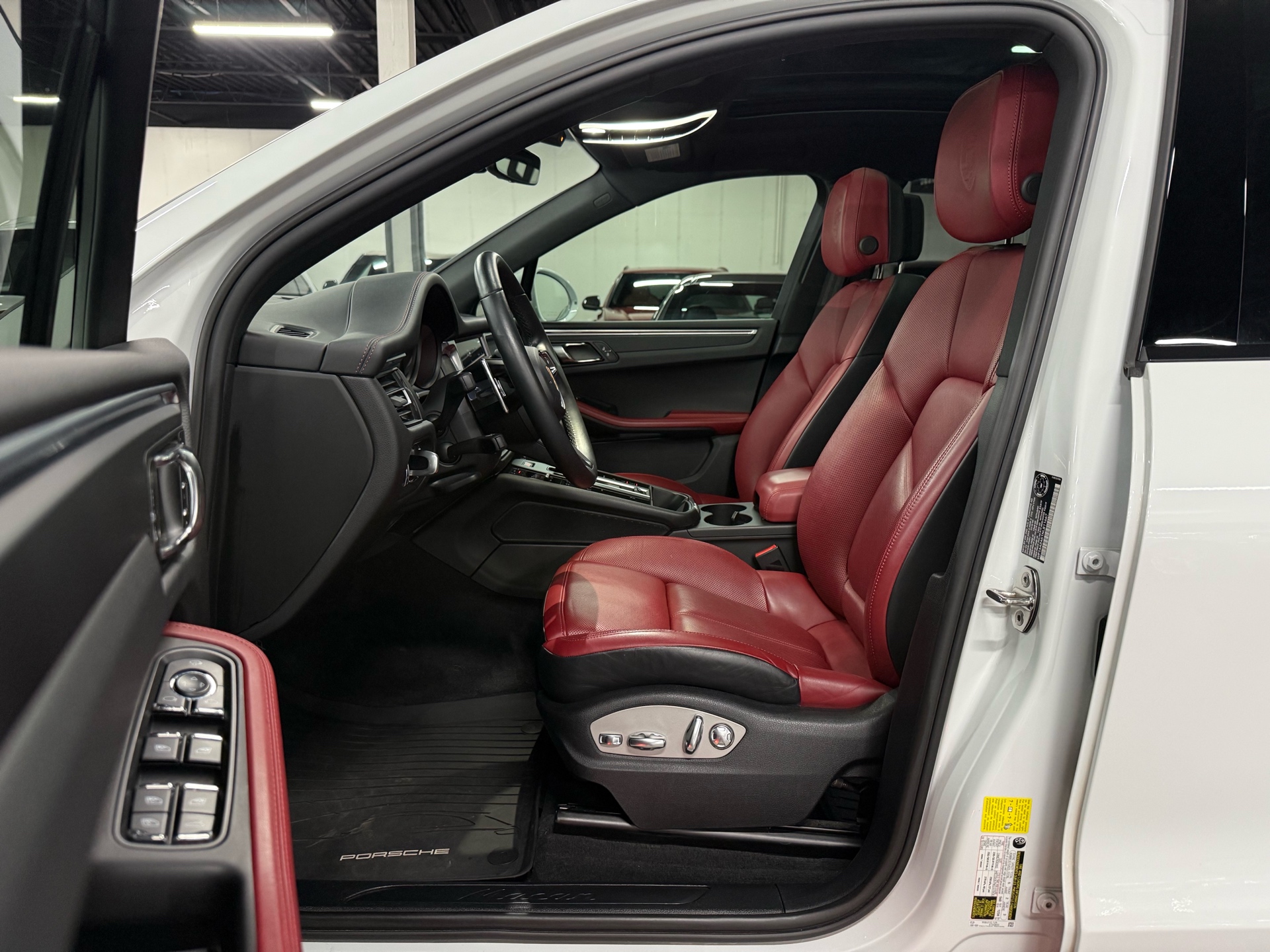 2022 Porsche Macan AWD | FULL LEATHER DASH, 多伦多, 全款车