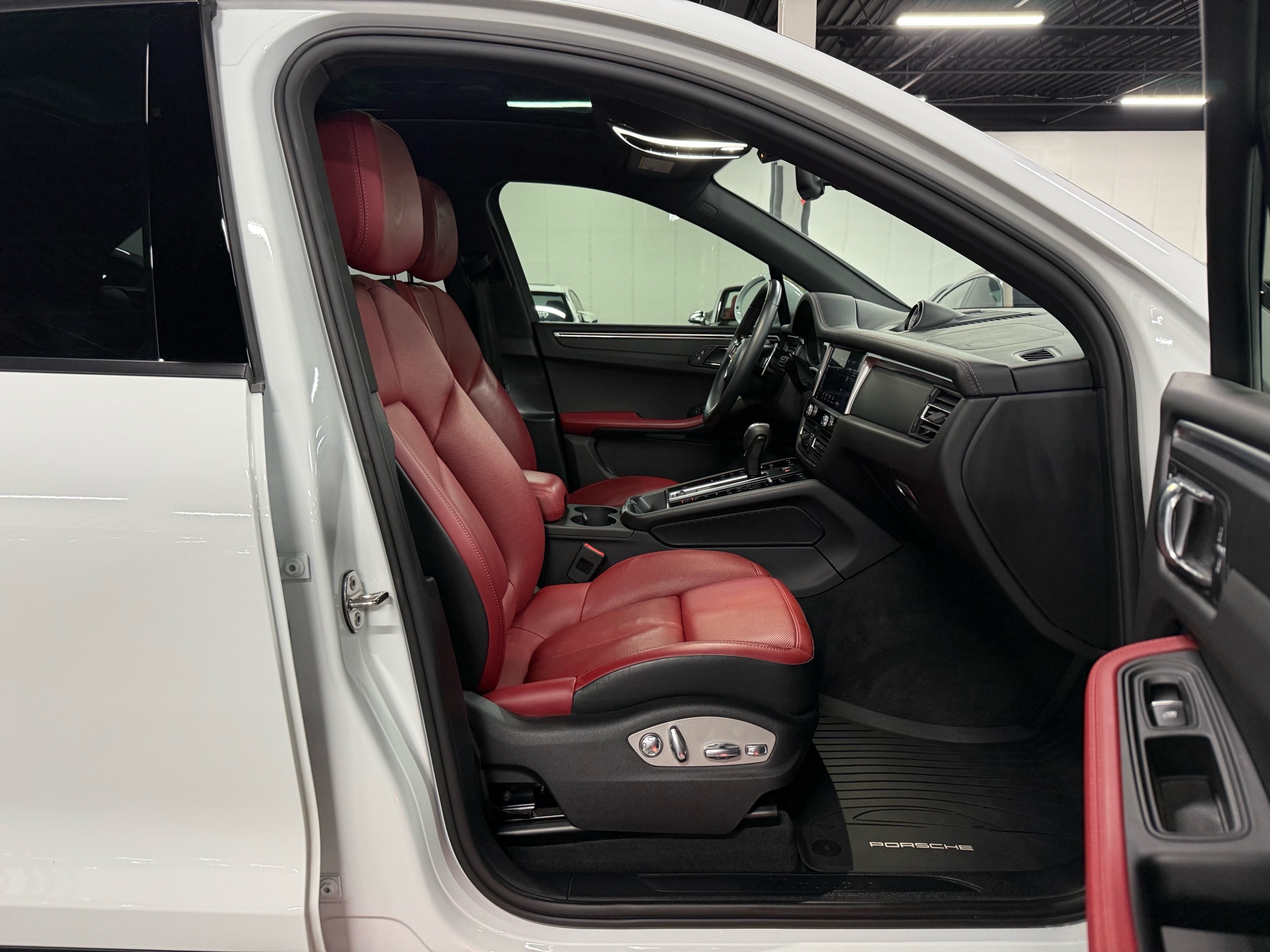 2022 Porsche Macan AWD | FULL LEATHER DASH, 多伦多, 全款车