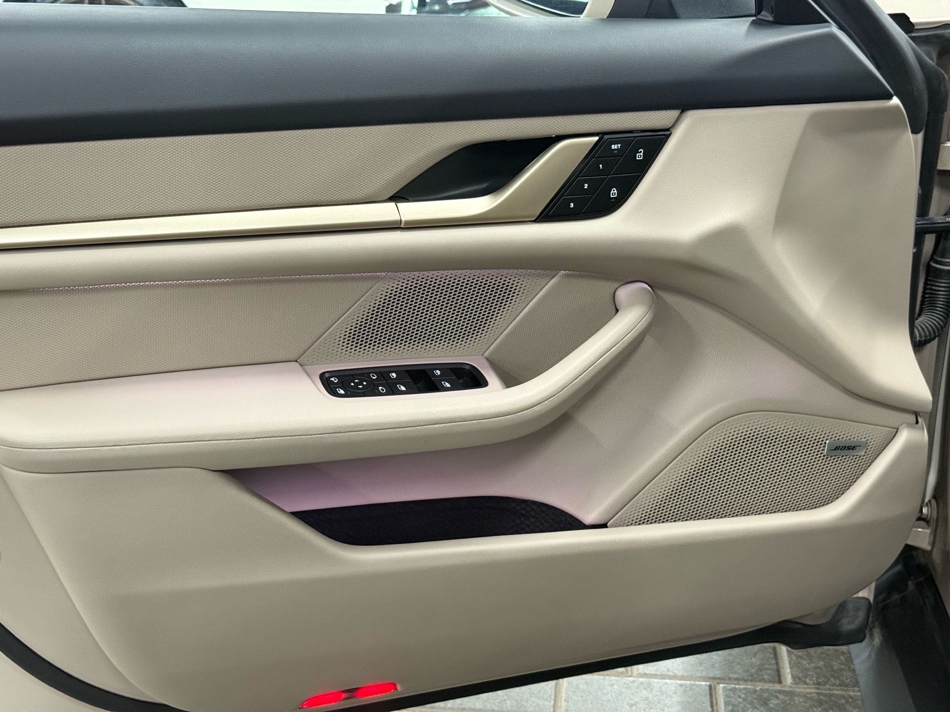 2022 Porsche  Taycan  4S AWD , Toronto, Lease Quote Provided
