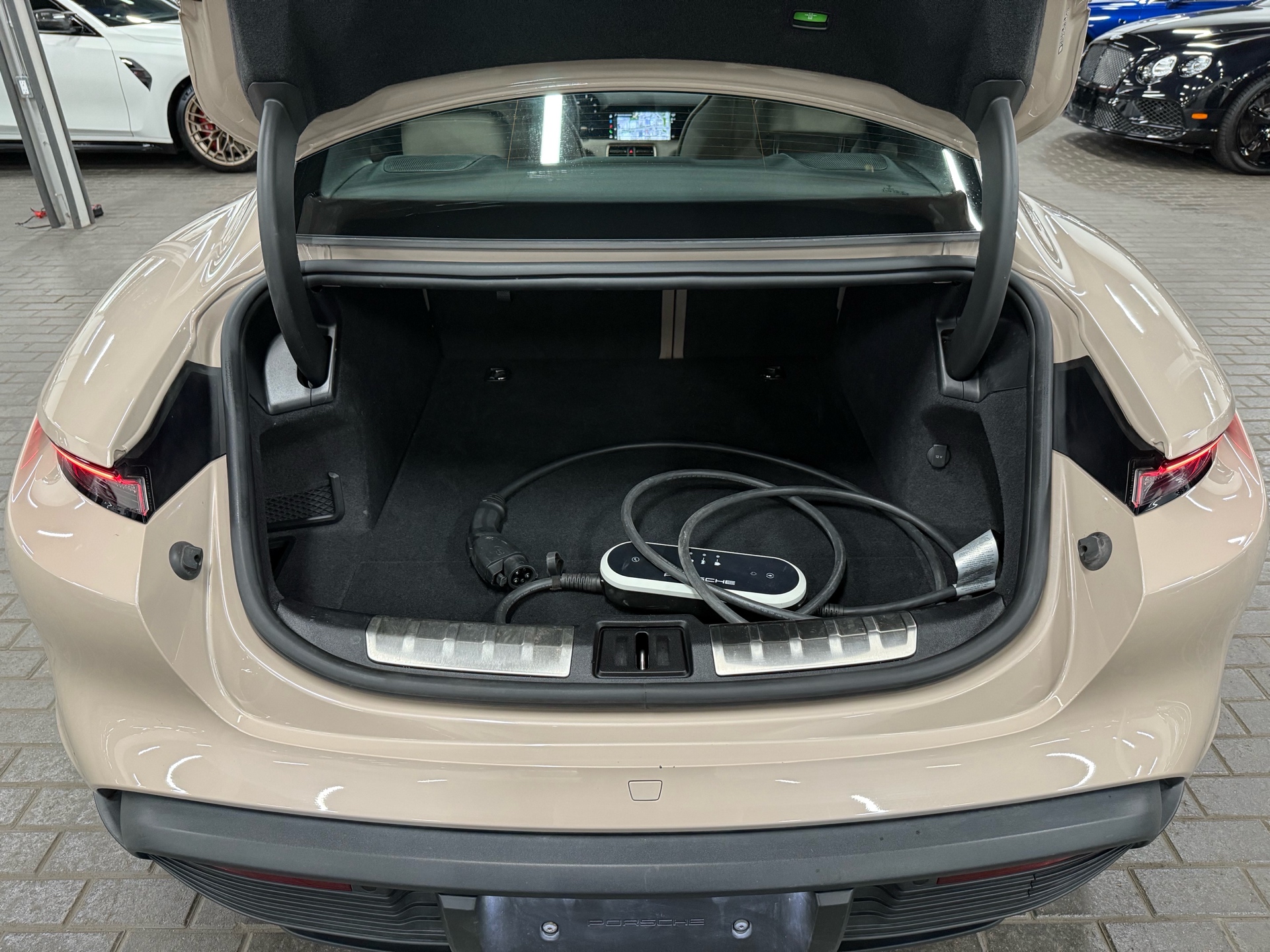 2022 Porsche  Taycan  4S AWD , Toronto, Lease Quote Provided