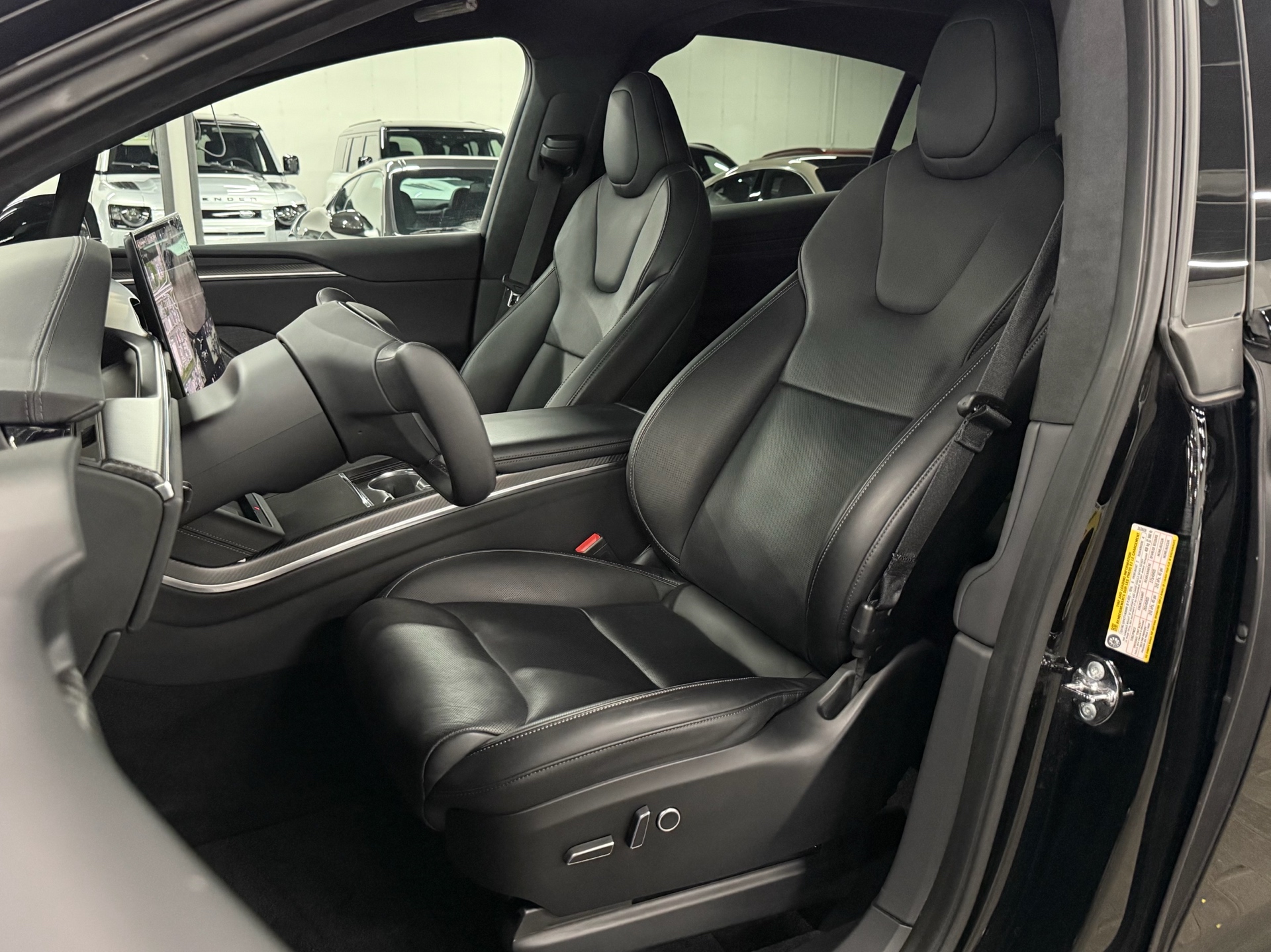 2022 Tesla Model X Plaid AWD, Toronto, Cash