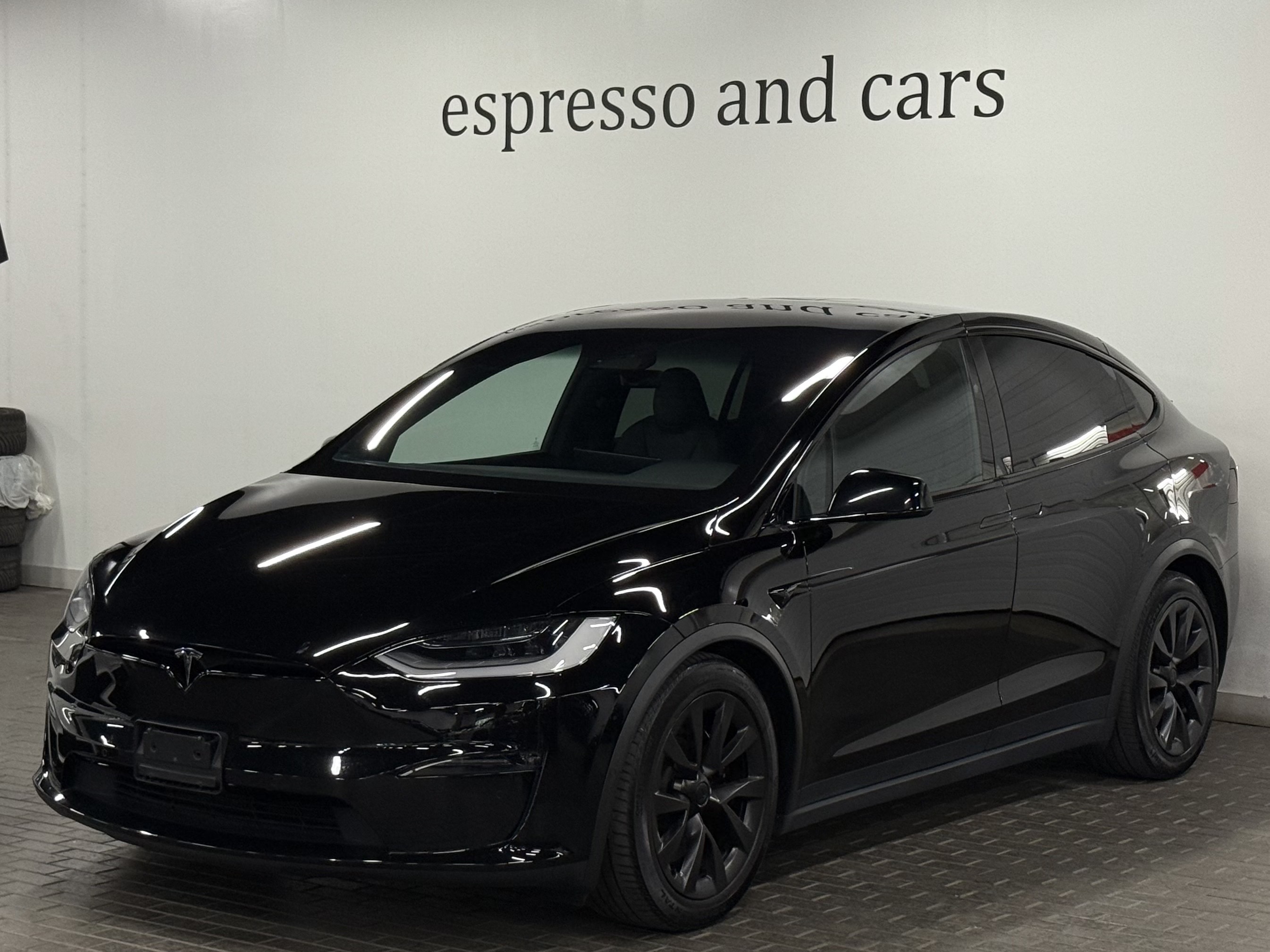 2022 Tesla Model X Plaid AWD, Toronto, Cash