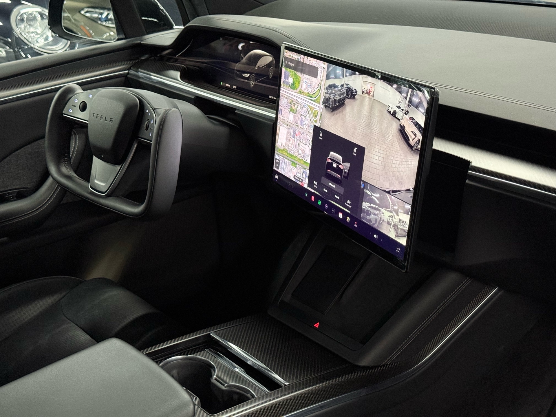 2022 Tesla Model X Plaid AWD, Toronto, Cash