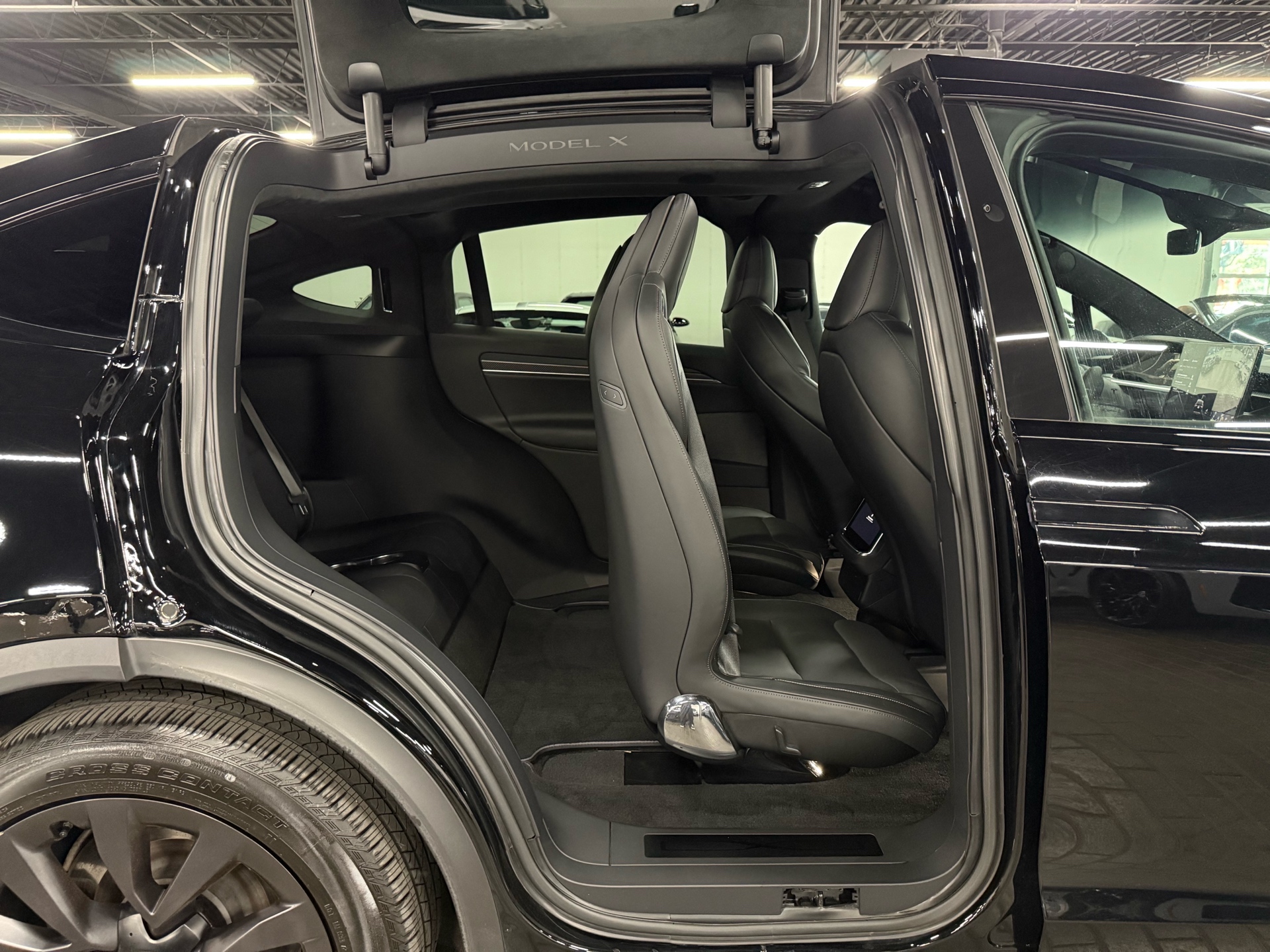 2022 Tesla Model X Plaid AWD, Toronto, Cash