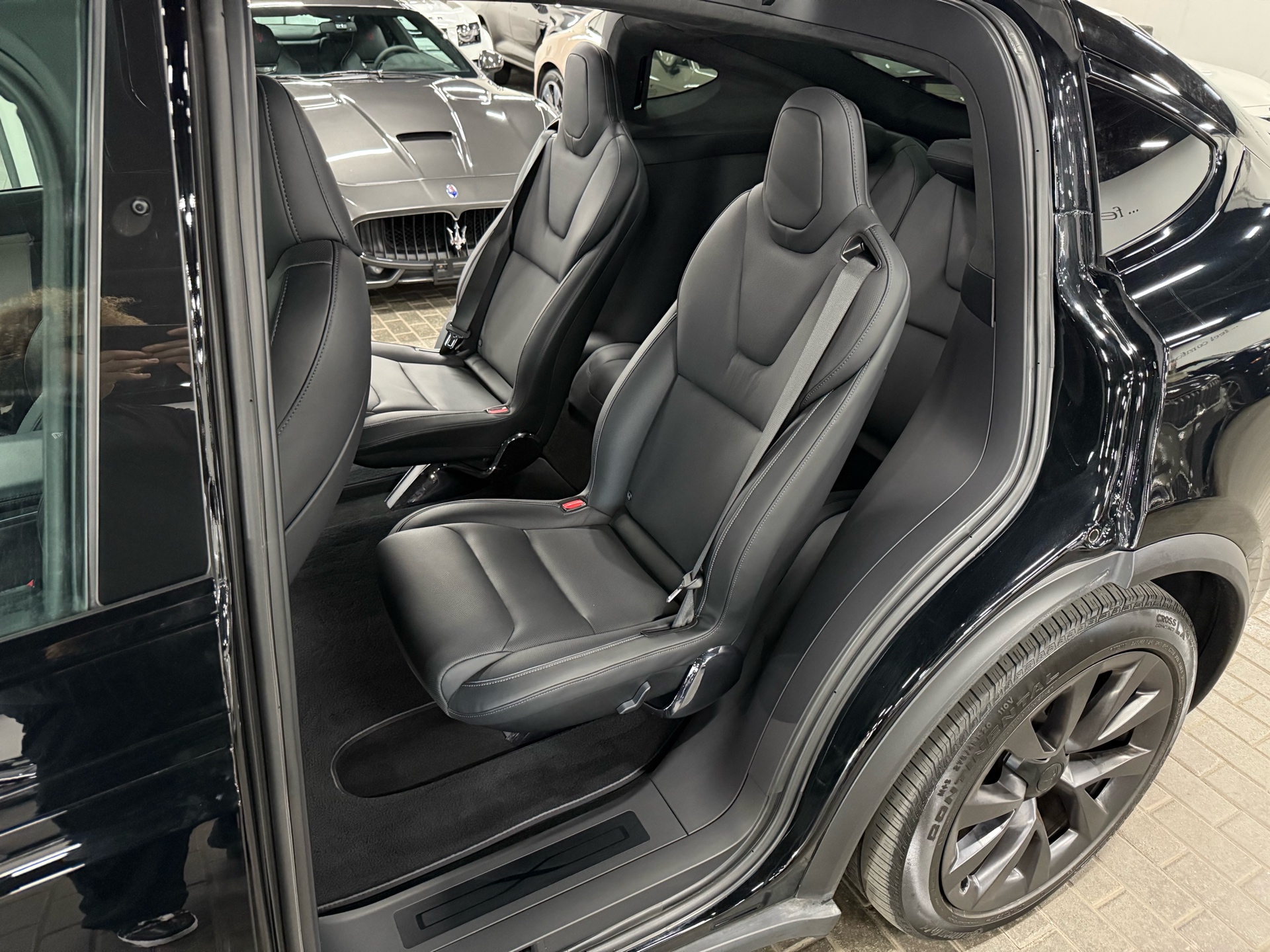 2022 Tesla Model X Plaid AWD, Toronto, Cash